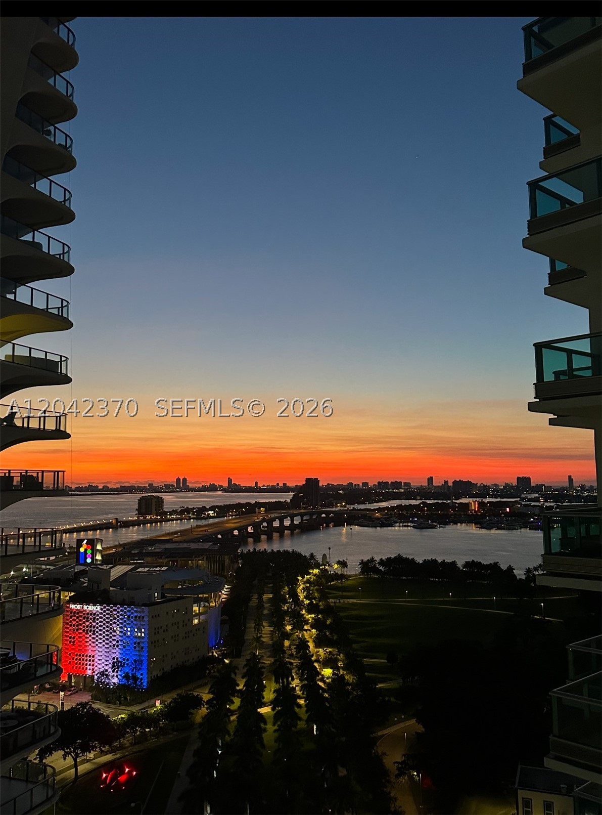 900 Biscayne Blvd #2312, Miami FL 33132