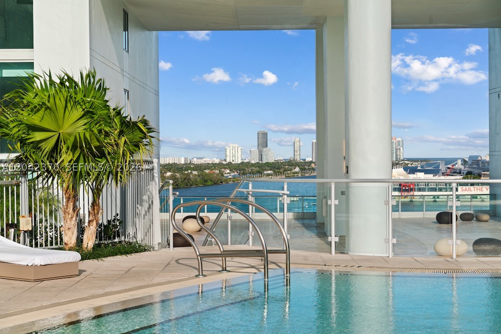 900 Biscayne Blvd #2312, Miami FL 33132