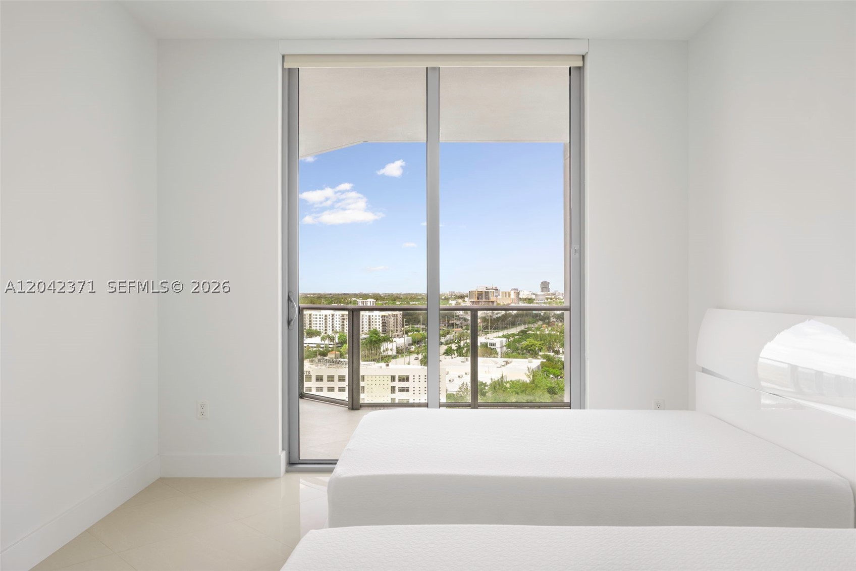 17301 Biscayne Blvd #1704, North Miami Beach FL 33160