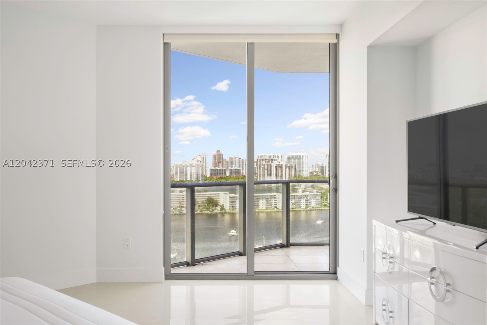 17301 Biscayne Blvd #1704, North Miami Beach FL 33160