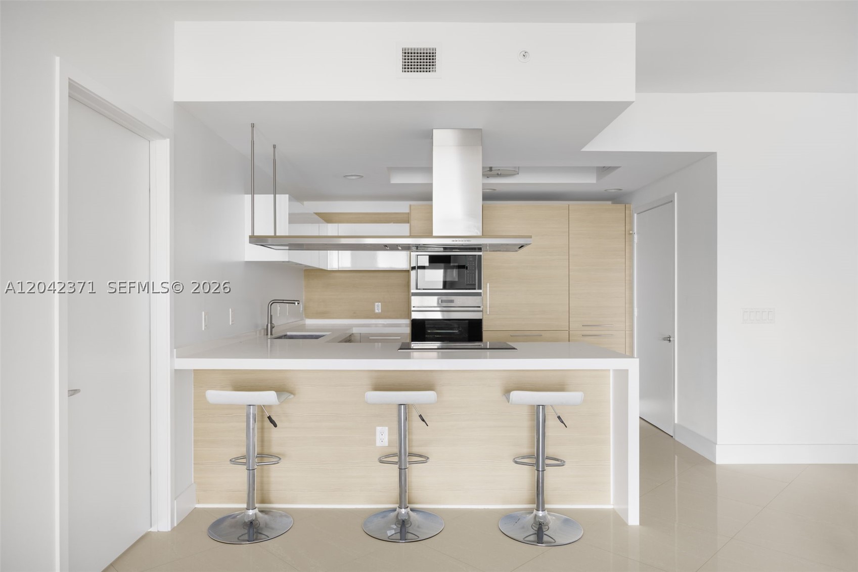 17301 Biscayne Blvd #1704, North Miami Beach FL 33160