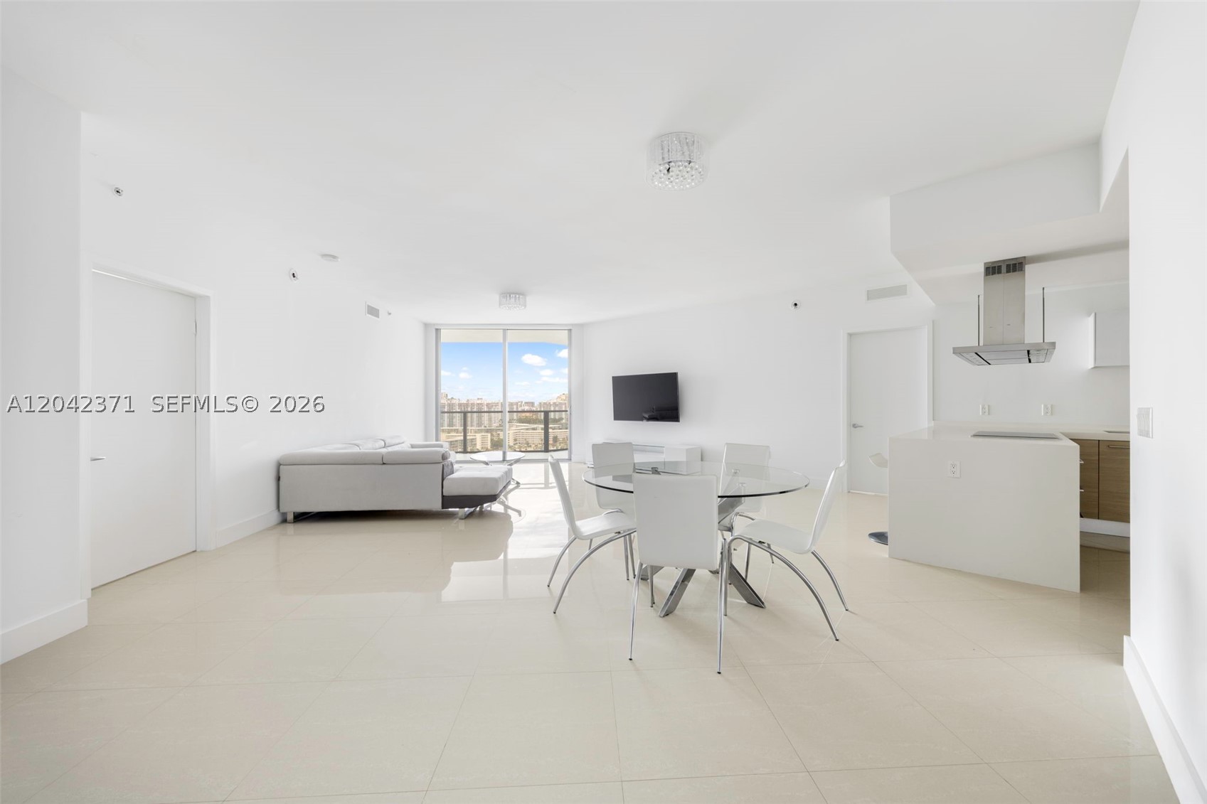 17301 Biscayne Blvd #1704, North Miami Beach FL 33160