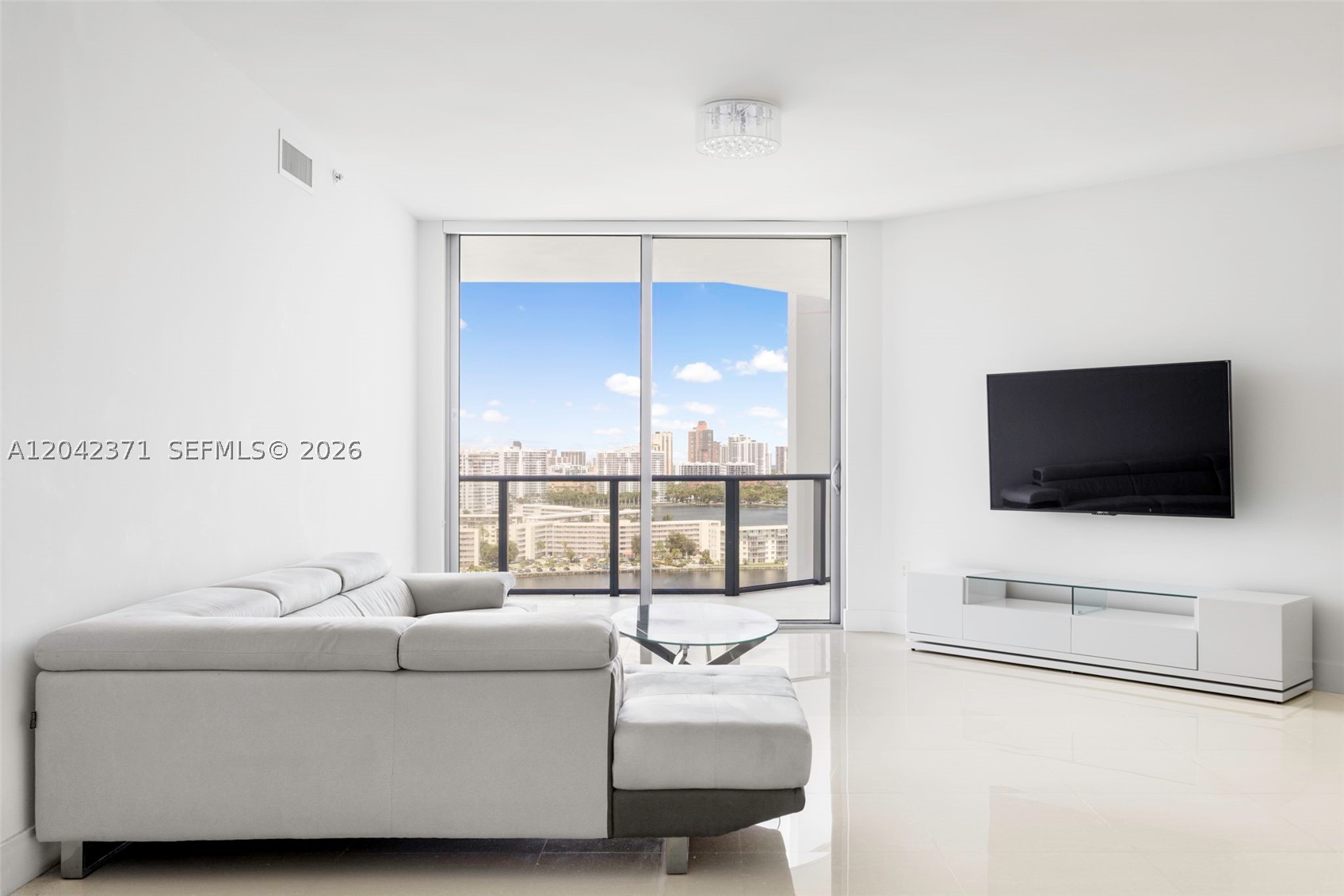 17301 Biscayne Blvd #1704, North Miami Beach FL 33160