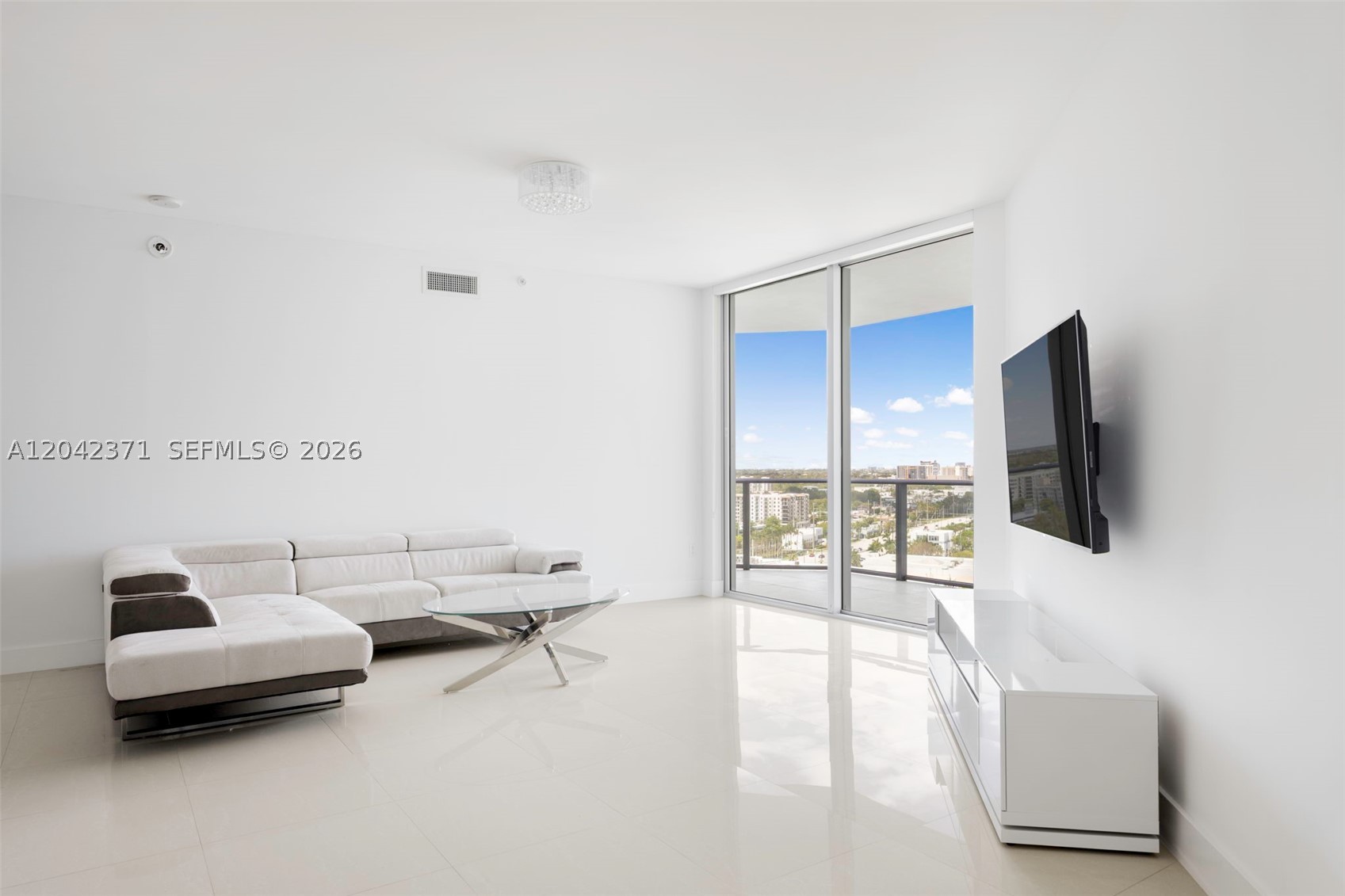 17301 Biscayne Blvd #1704, North Miami Beach FL 33160