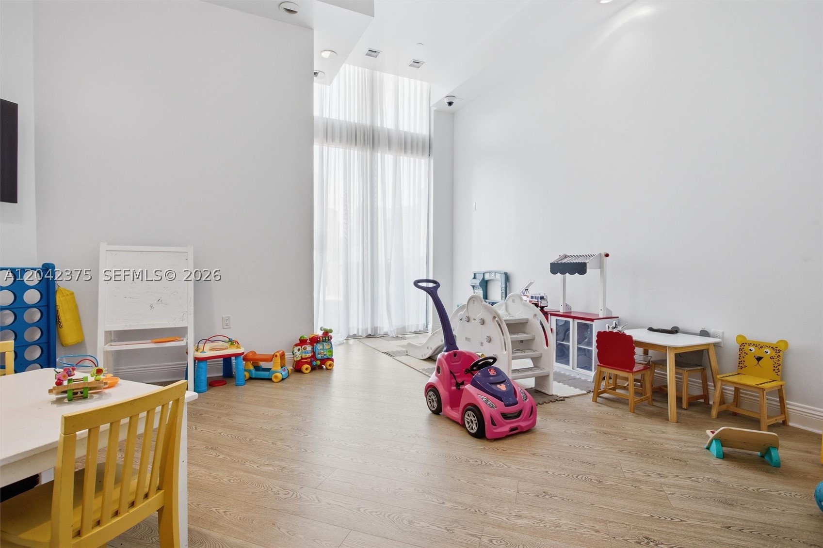 350 S Miami Ave #1903, Miami FL 33130