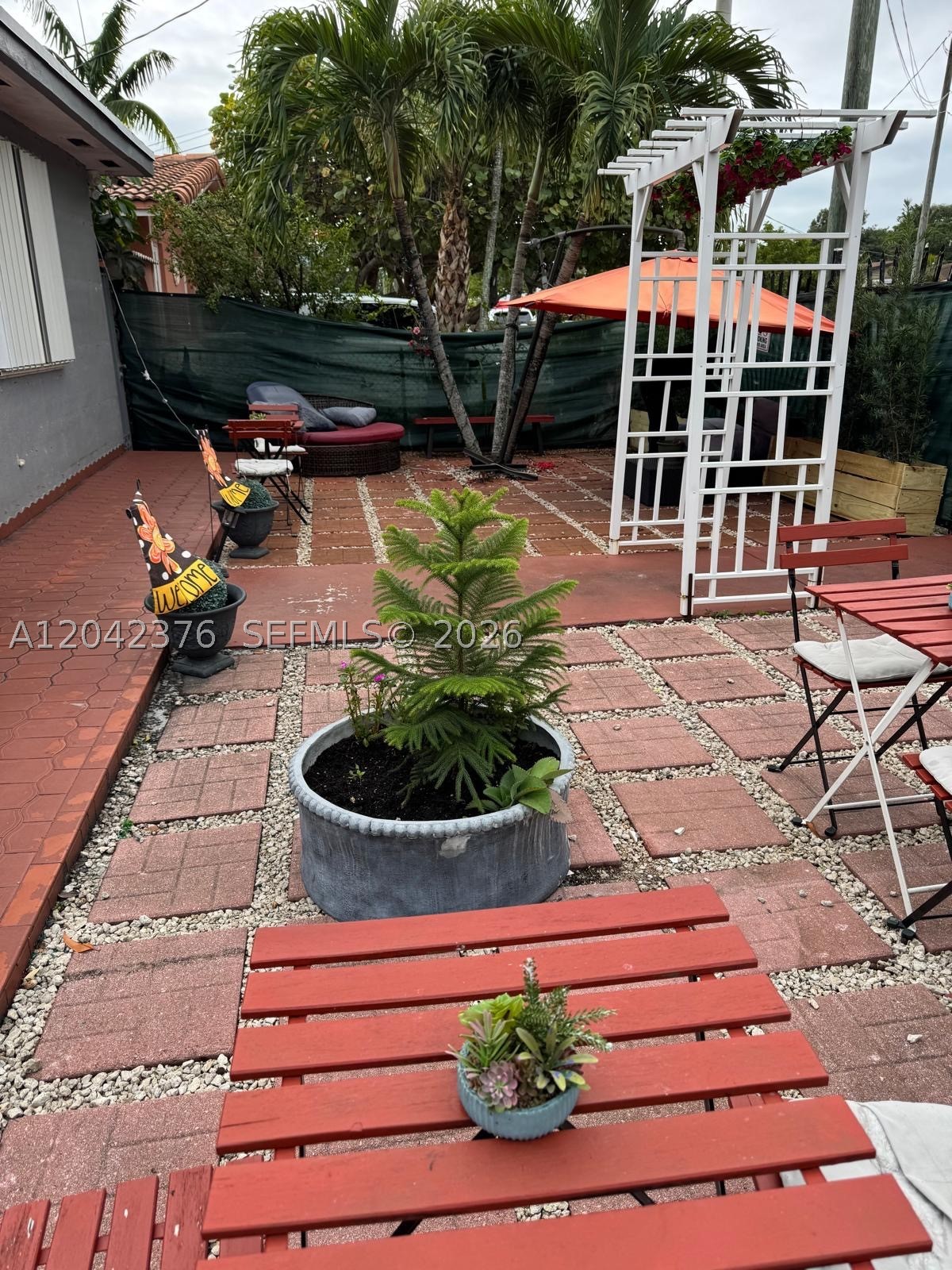 2737 NW 13th Ave, Miami FL 33142