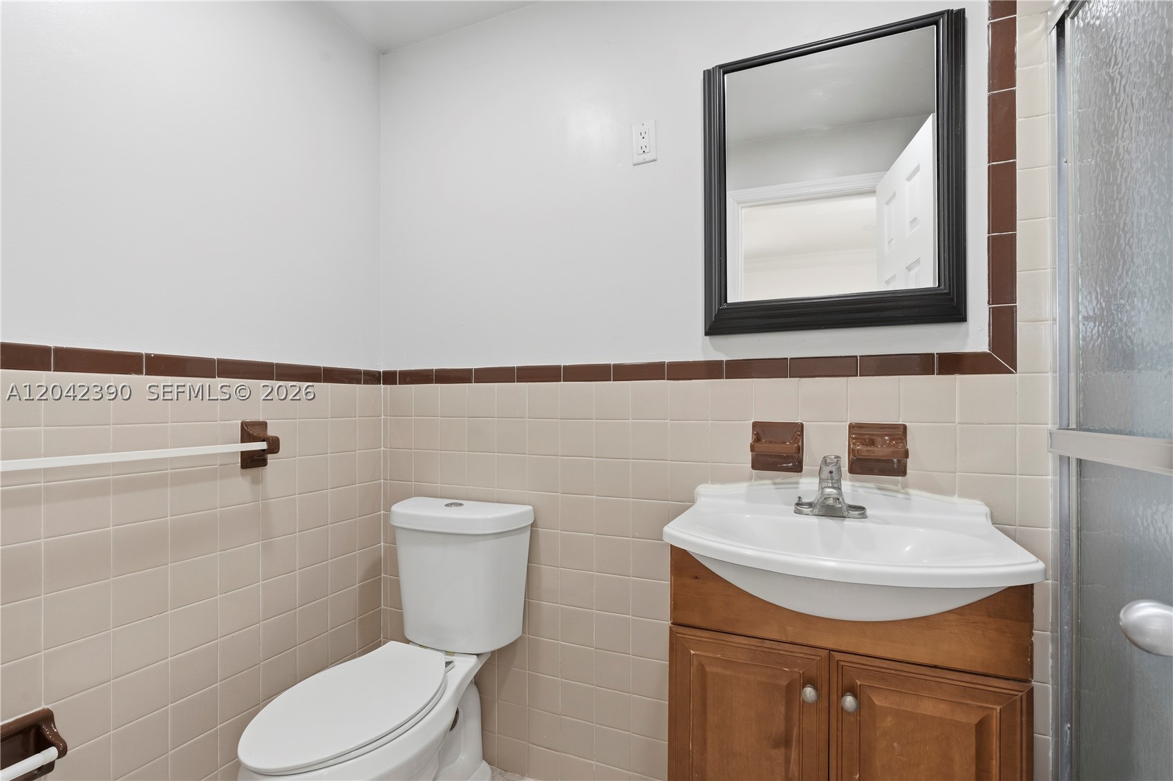 8197 W 14th Ct, Hialeah FL 33014