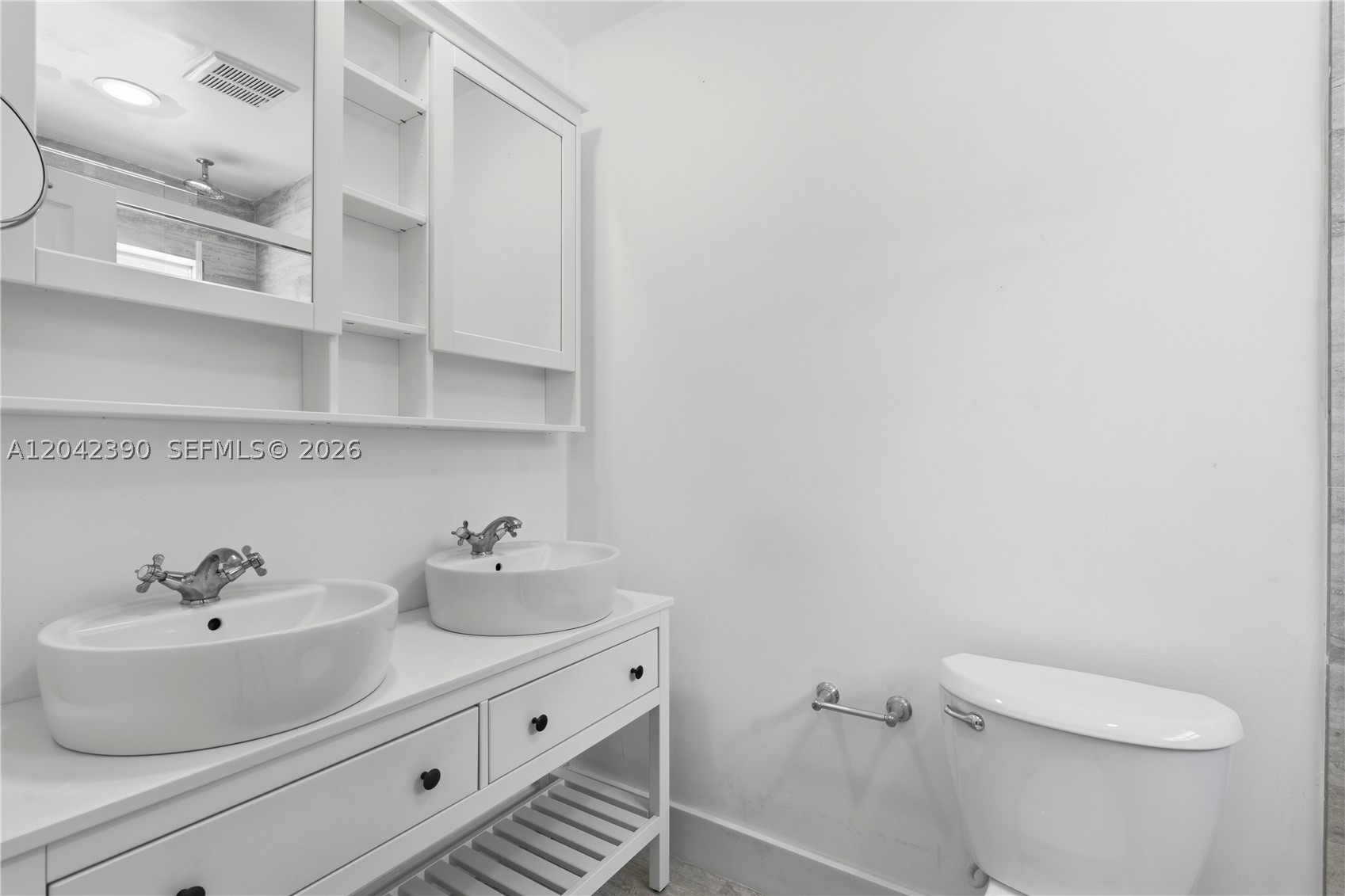 8197 W 14th Ct, Hialeah FL 33014
