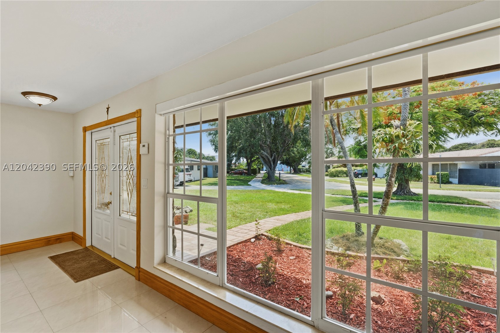 8197 W 14th Ct, Hialeah FL 33014