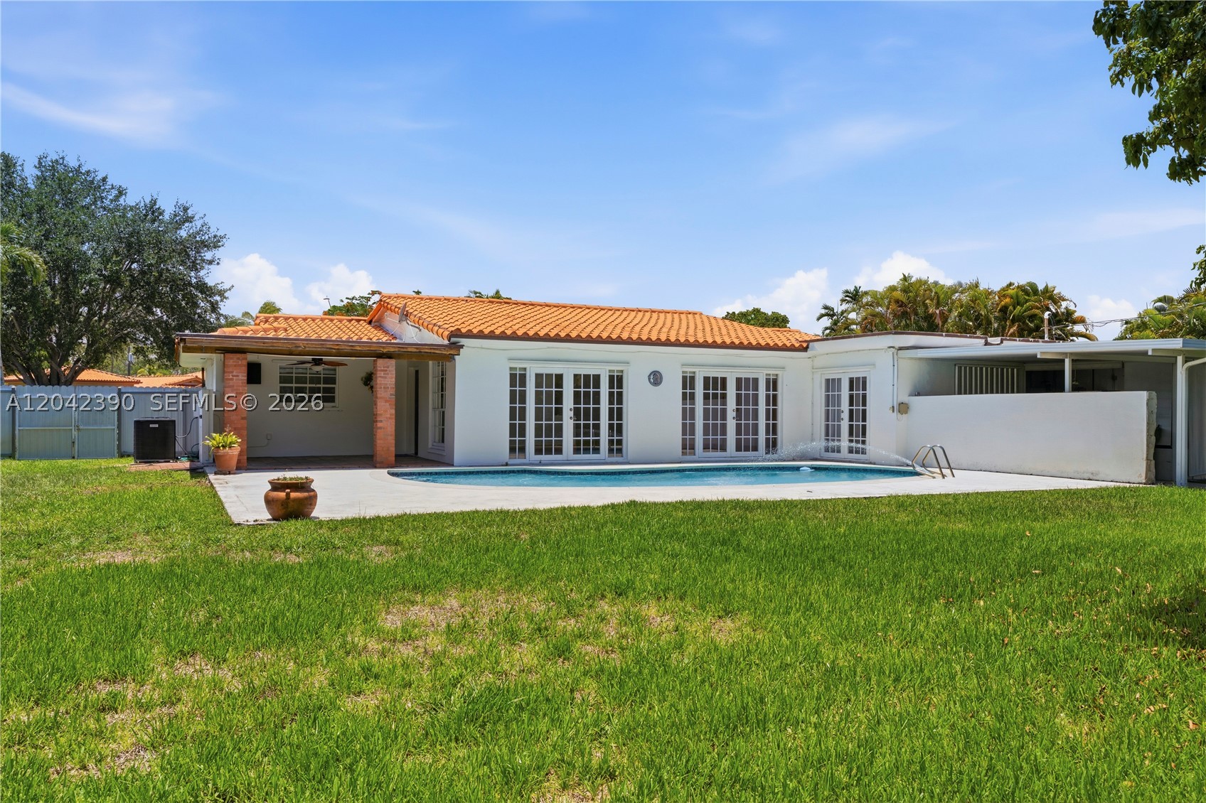 8197 W 14th Ct, Hialeah FL 33014