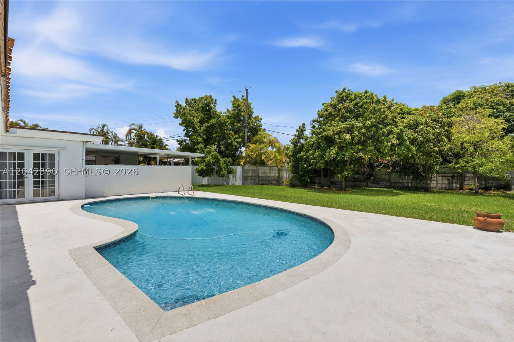 8197 W 14th Ct, Hialeah FL 33014