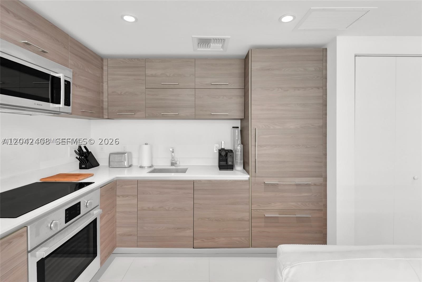 1300 S Miami Ave #3007, Miami FL 33130