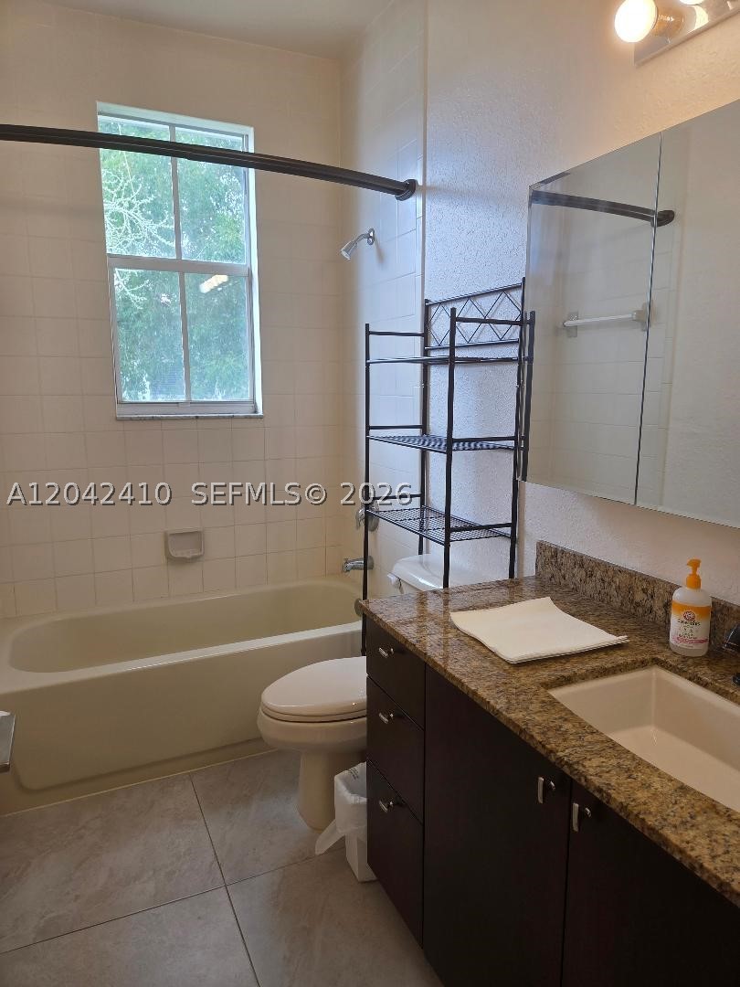 1536 SE 25th St #207, Homestead FL 33035