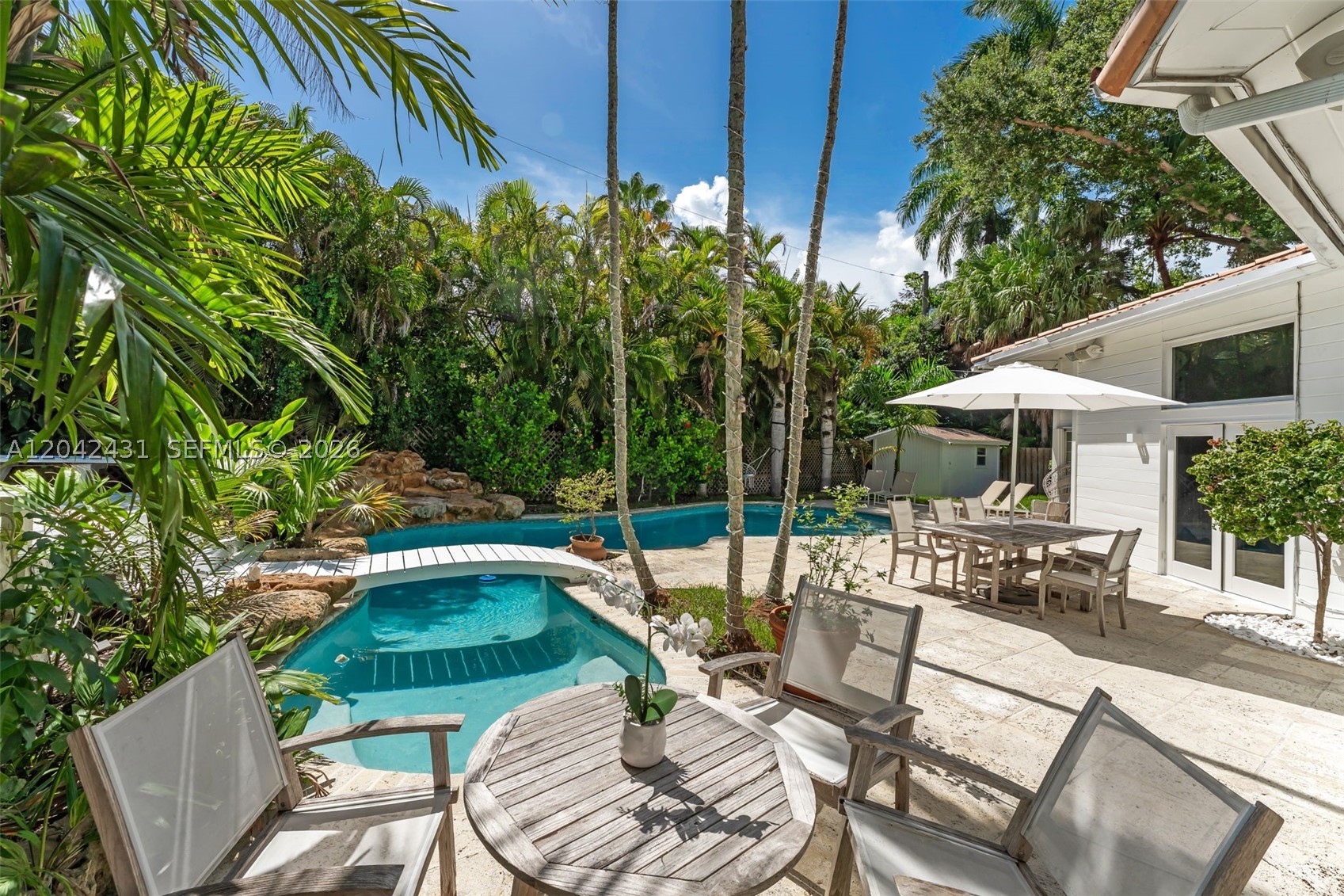 7924 SW 50th Ct, Miami FL 33143