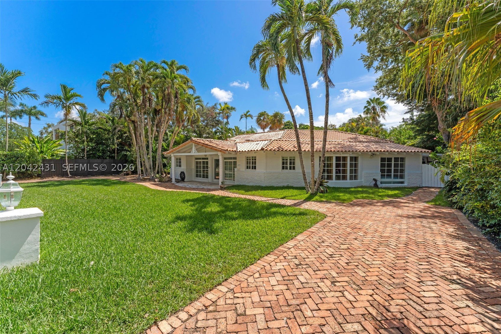 7924 SW 50th Ct, Miami FL 33143
