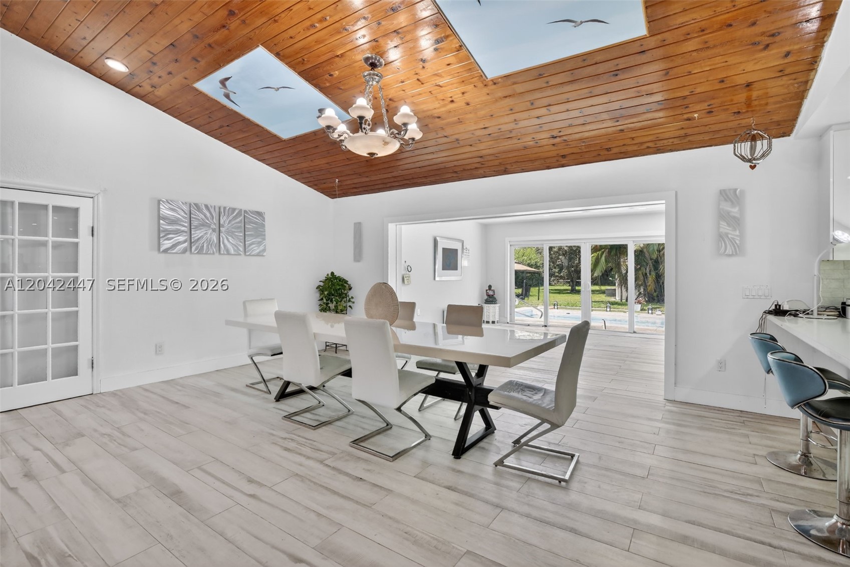 14401 SW 23rd St, Davie FL 33325