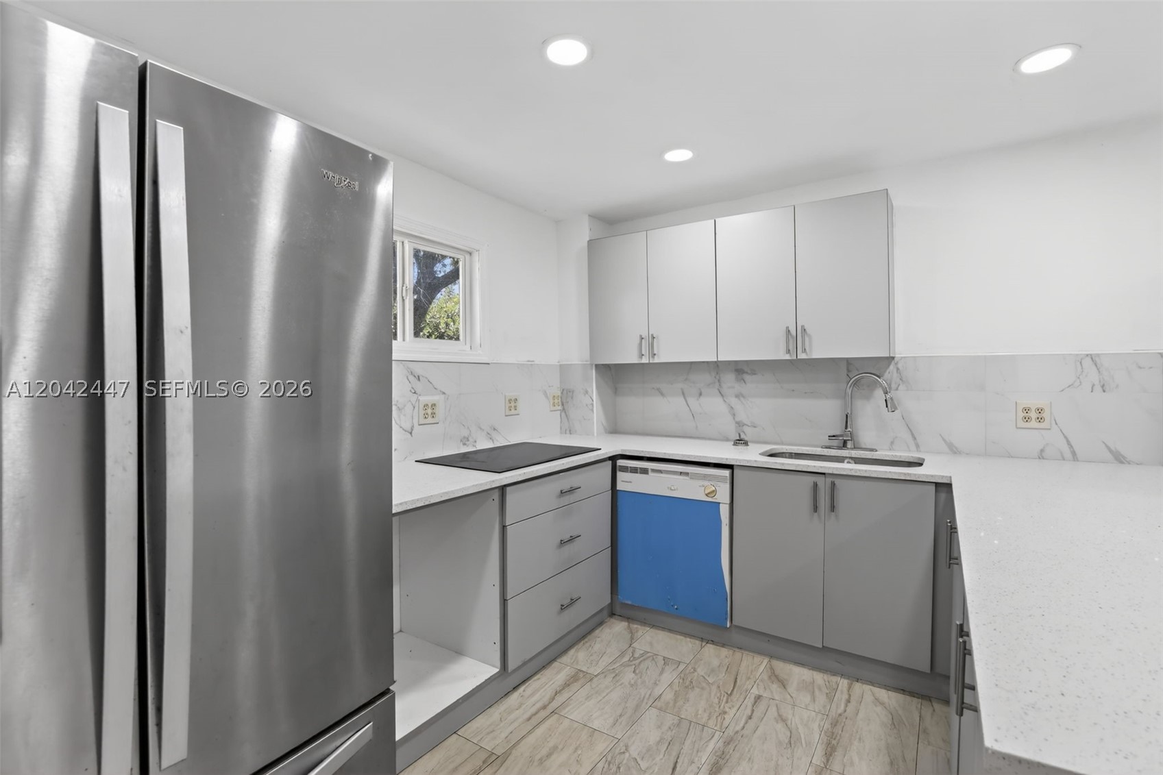 14401 SW 23rd St, Davie FL 33325