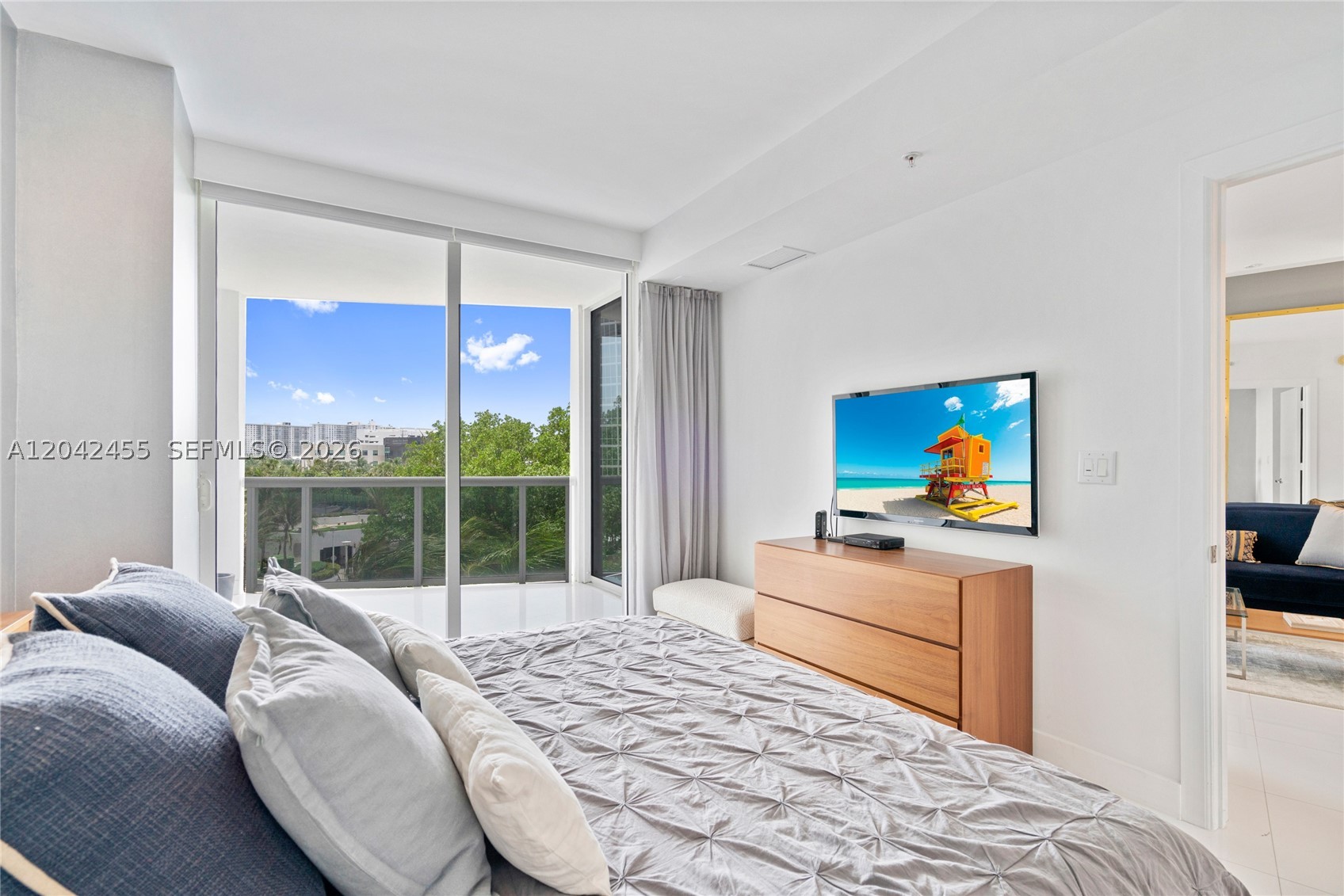 18201 Collins Ave #603, Sunny Isles Beach FL 33160