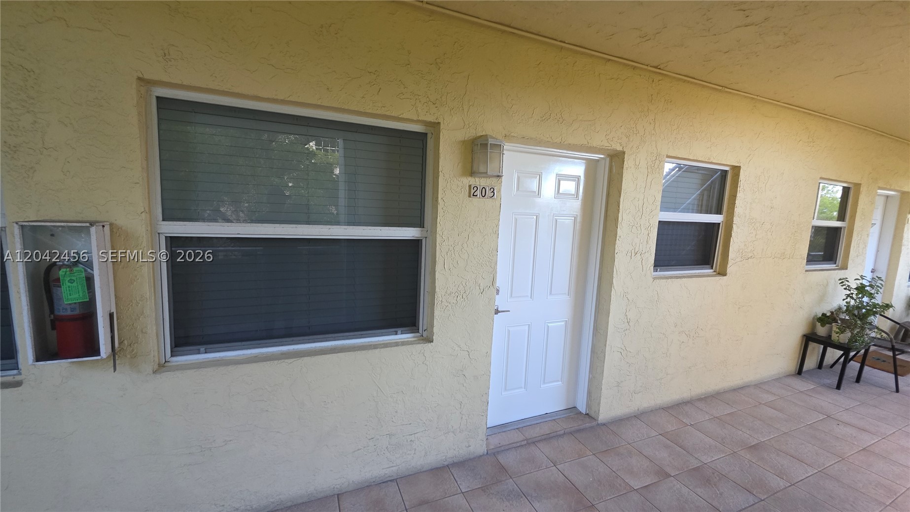 5839 SW 74th Ter #203, South Miami FL 33143