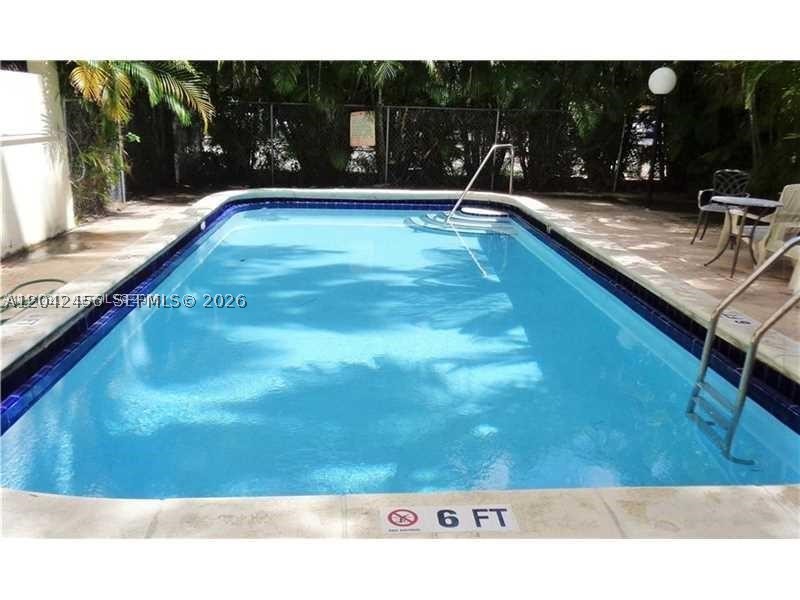5839 SW 74th Ter #203, South Miami FL 33143