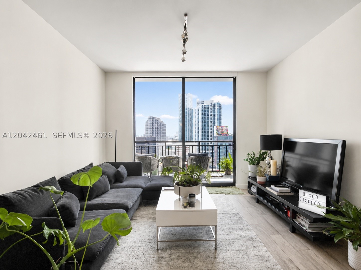 999 SW 1st Ave #2211, Miami FL 33130
