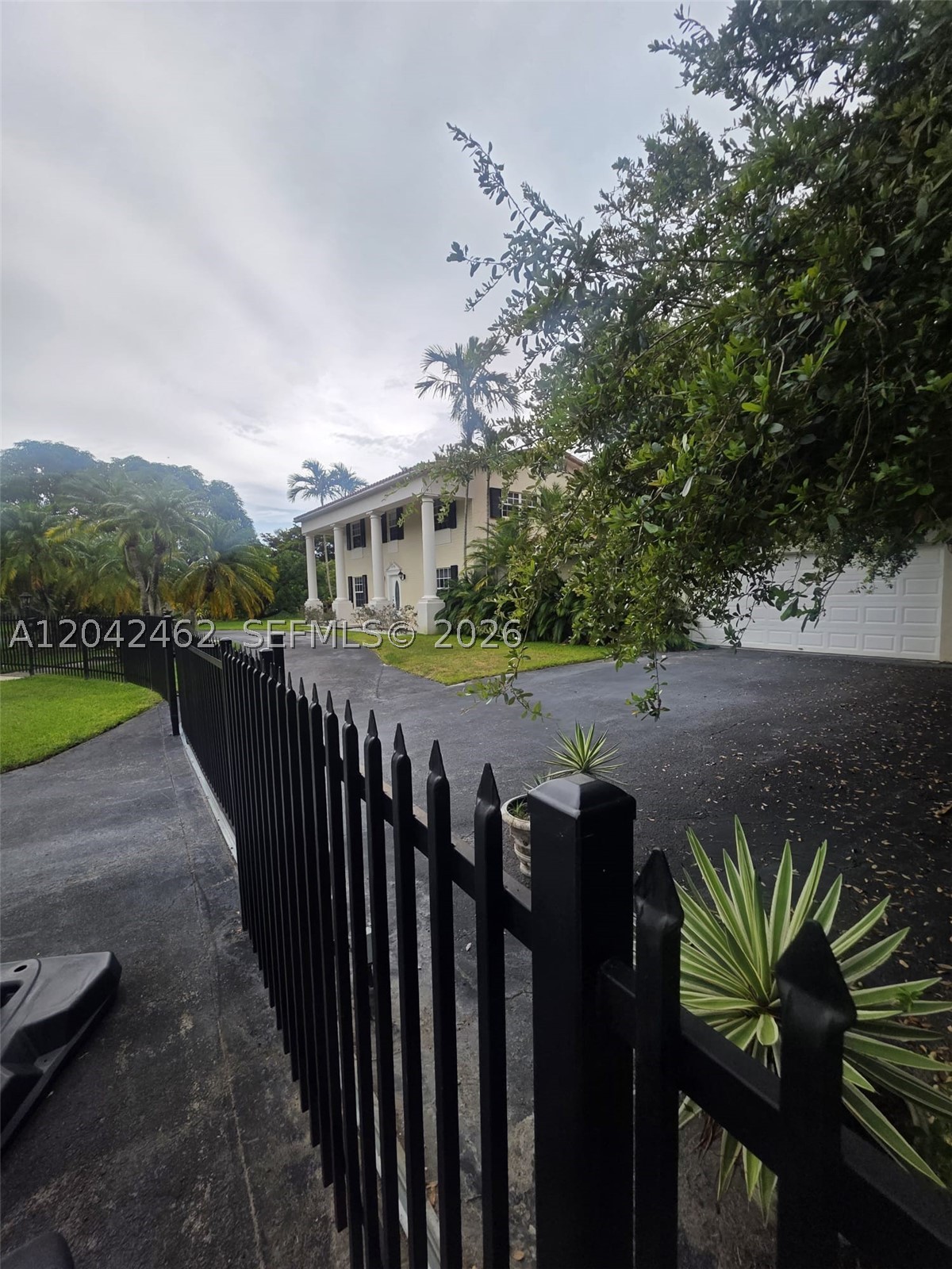7240 SW 119th St, Pinecrest FL 33156
