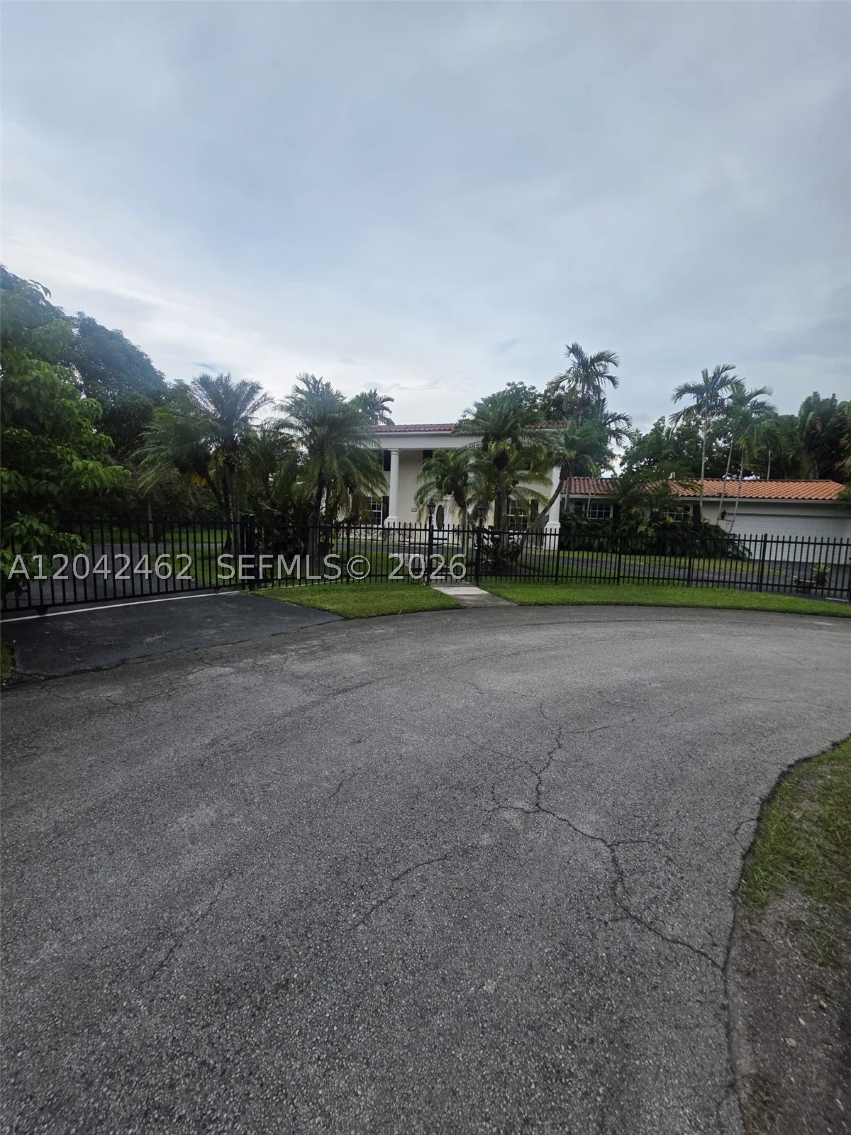 7240 SW 119th St, Pinecrest FL 33156