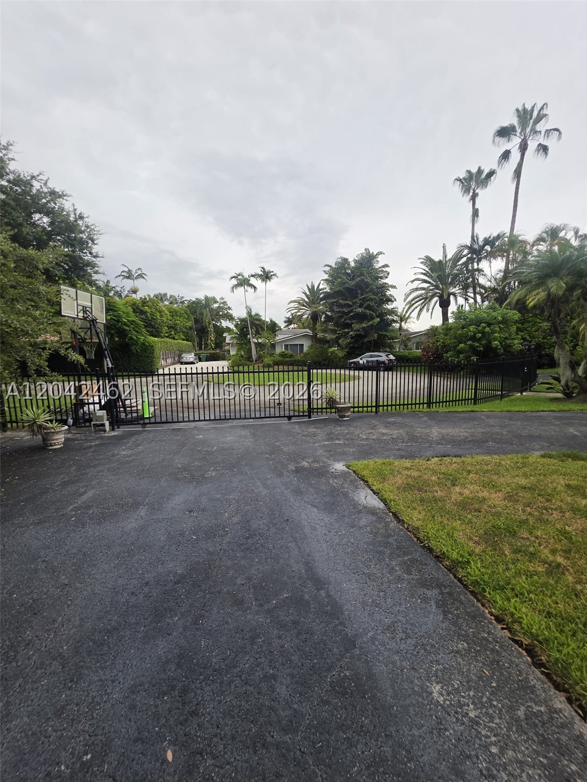 7240 SW 119th St, Pinecrest FL 33156