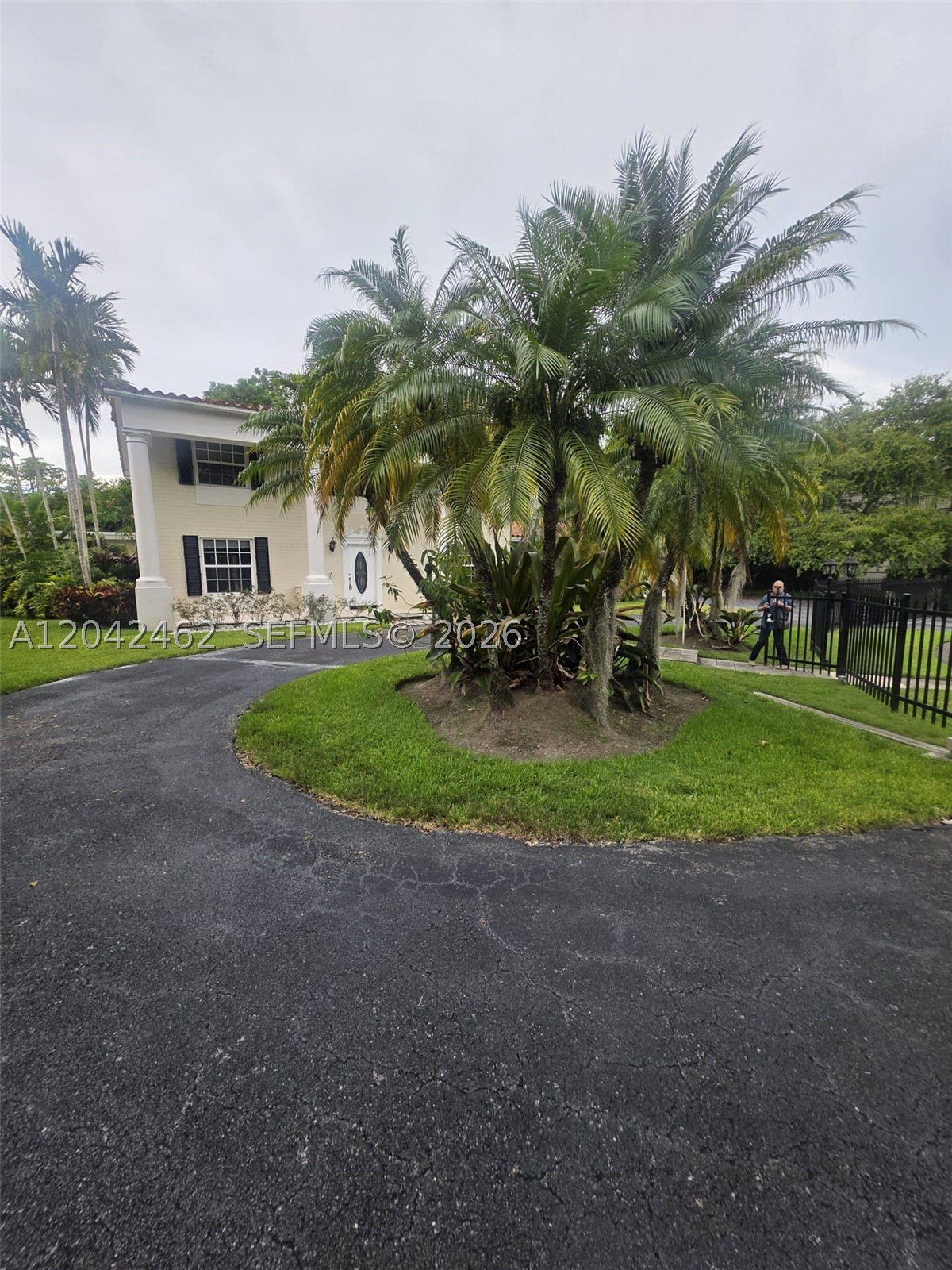 7240 SW 119th St, Pinecrest FL 33156