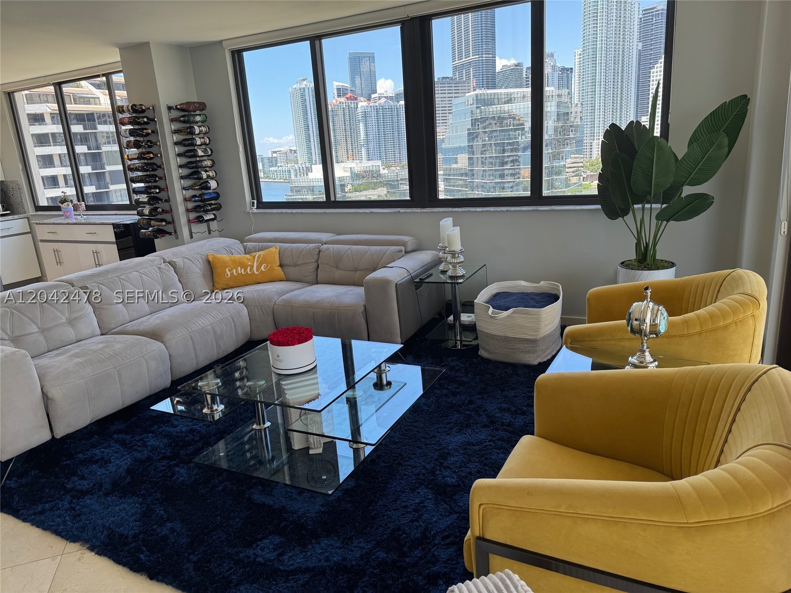 540 Brickell Key Dr #1513, Miami FL 33131