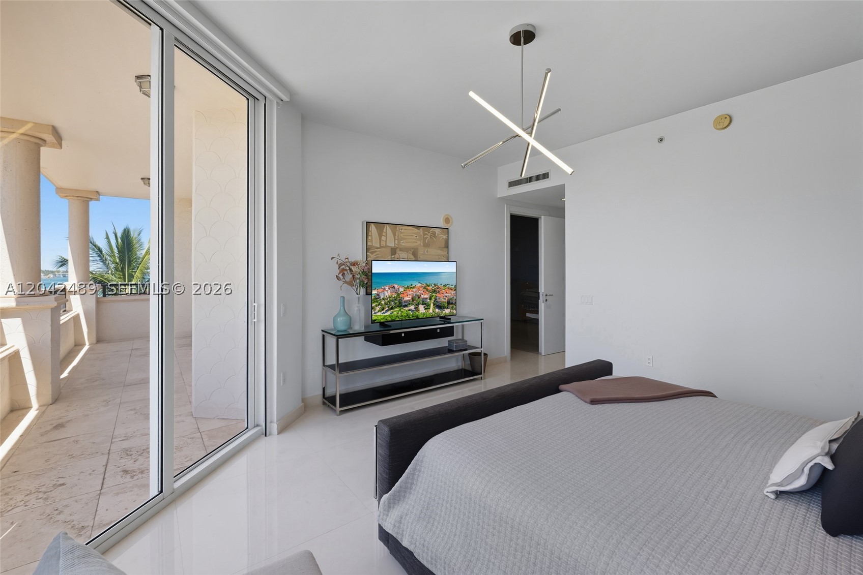 7141 Fisher Island Dr #7141, Miami Beach FL 33109