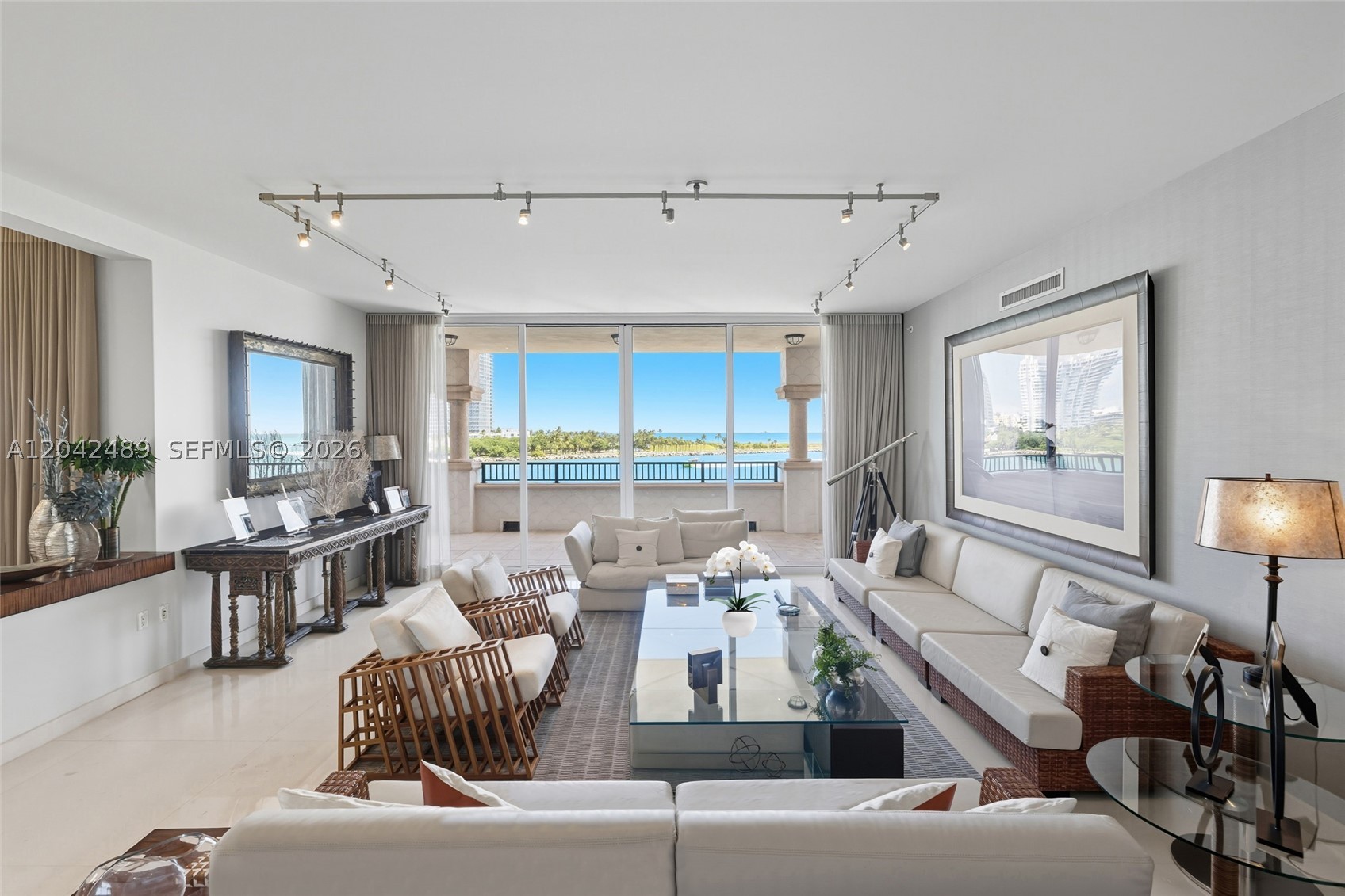 7141 Fisher Island Dr #7141, Miami Beach FL 33109