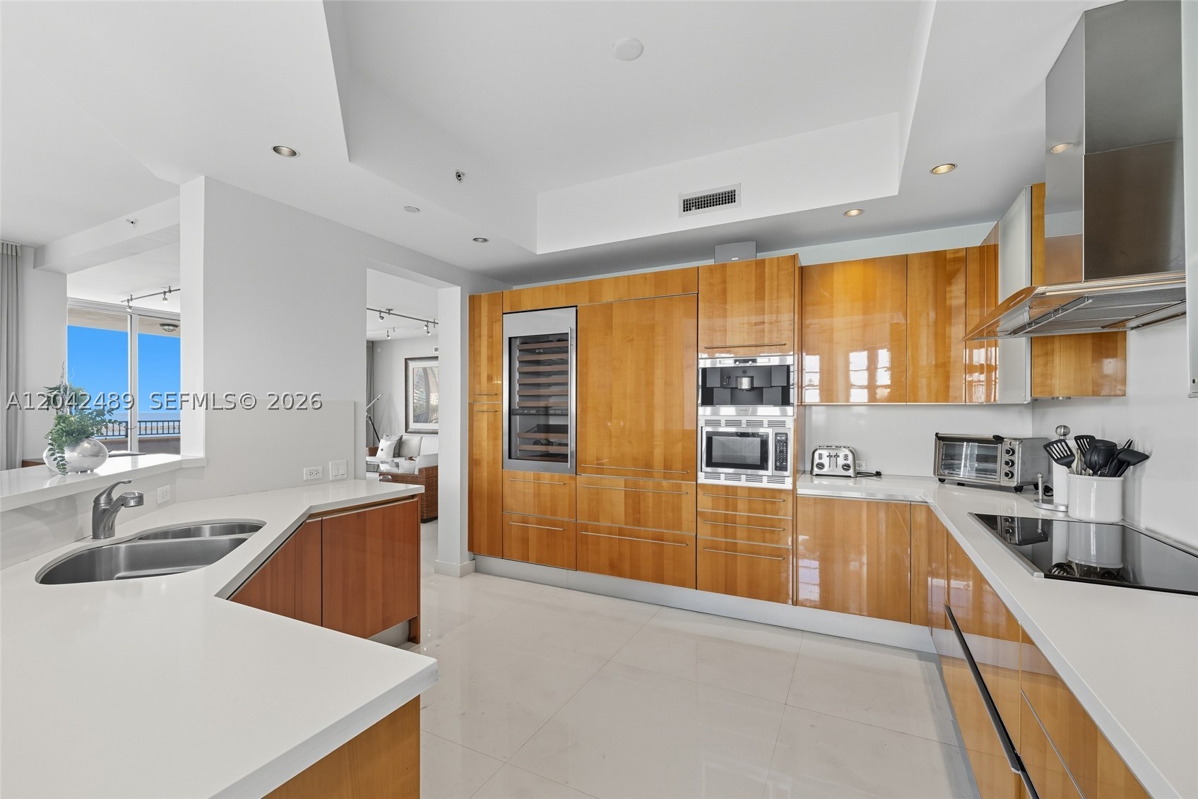 7141 Fisher Island Dr #7141, Miami Beach FL 33109
