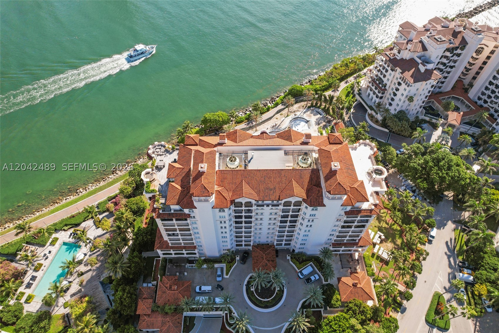 7141 Fisher Island Dr #7141, Miami Beach FL 33109