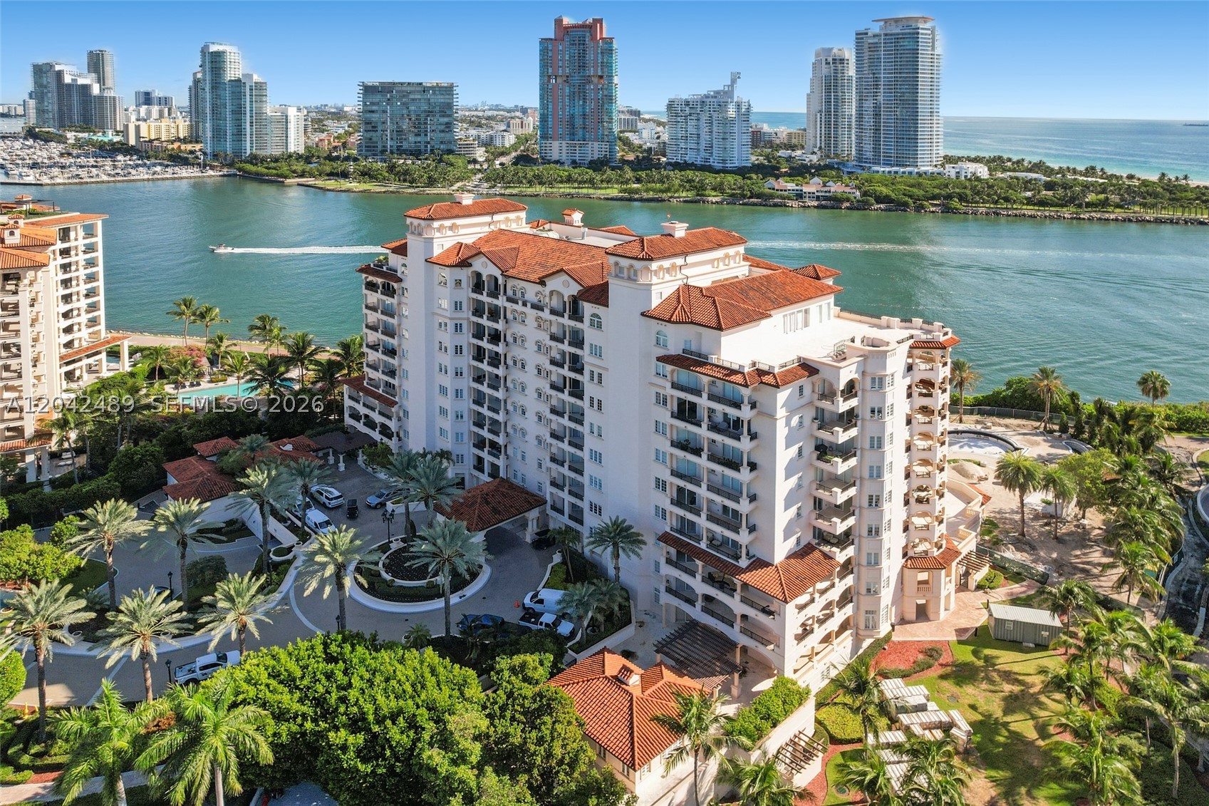 7141 Fisher Island Dr #7141, Miami Beach FL 33109