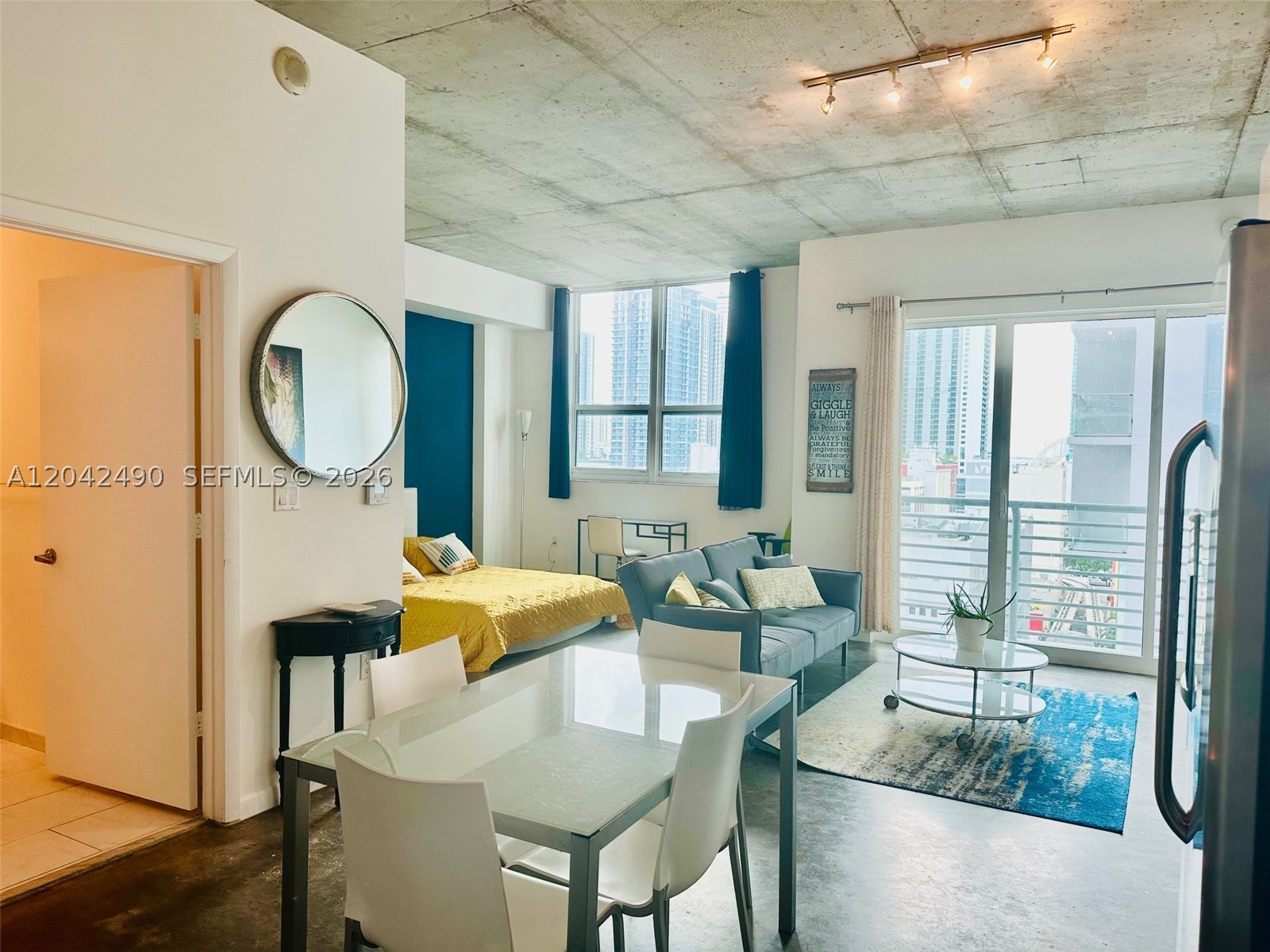 133 NE 2 AV #1503, Miami FL 33132