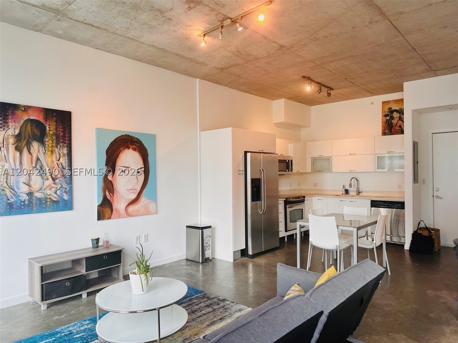 133 NE 2 AV #1503, Miami FL 33132
