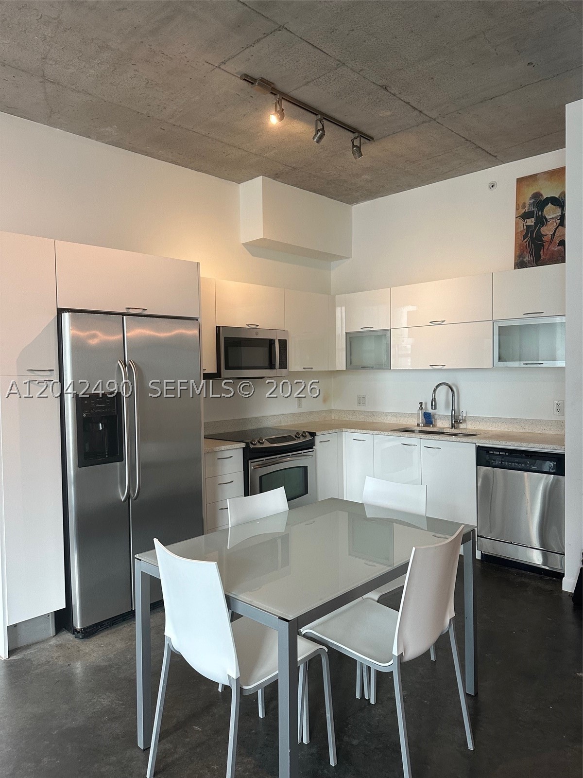 133 NE 2 AV #1503, Miami FL 33132
