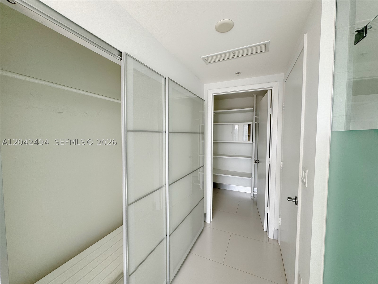 92 SW 3rd St #3912, Miami FL 33130