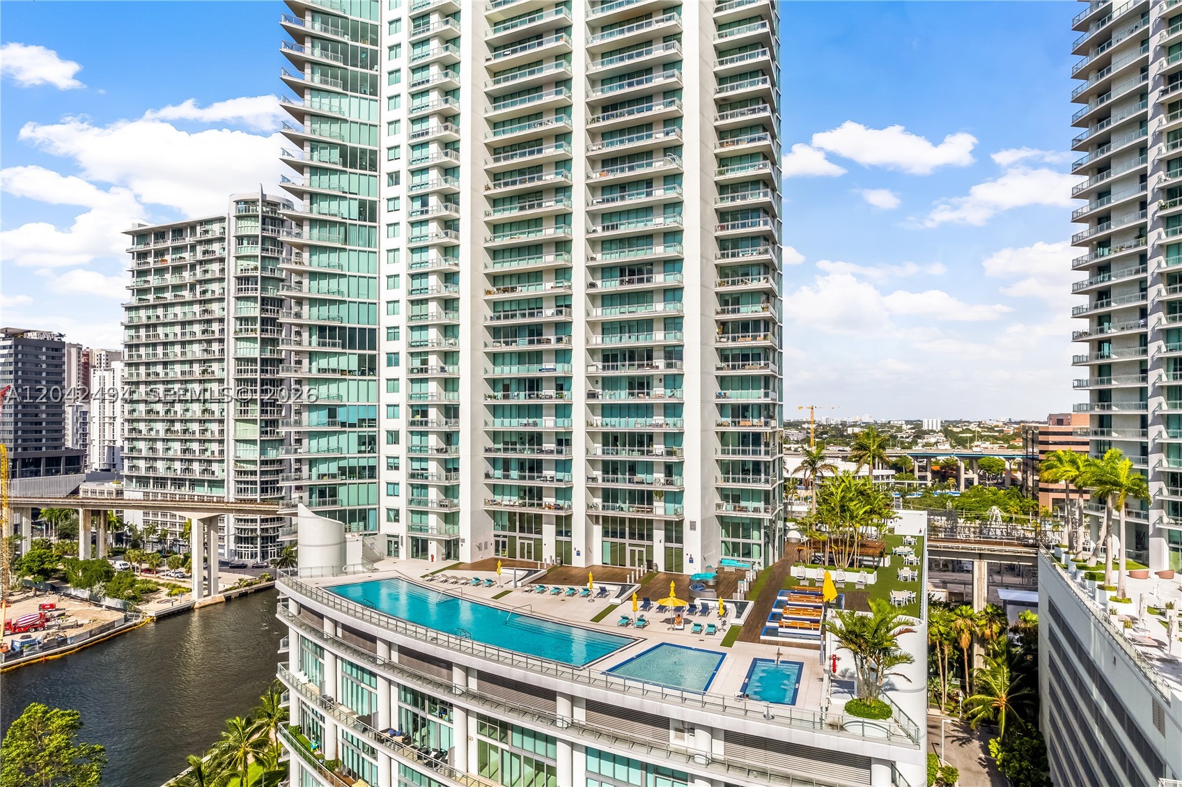 92 SW 3rd St #3912, Miami FL 33130