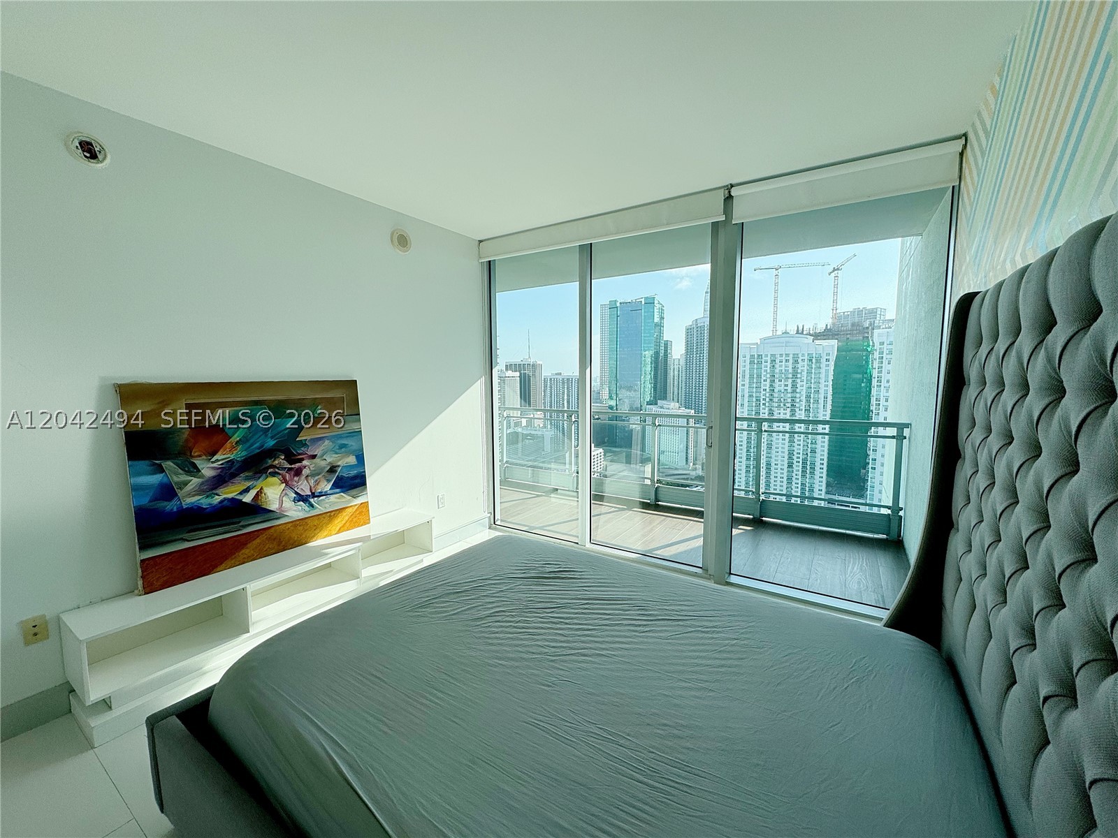 92 SW 3rd St #3912, Miami FL 33130