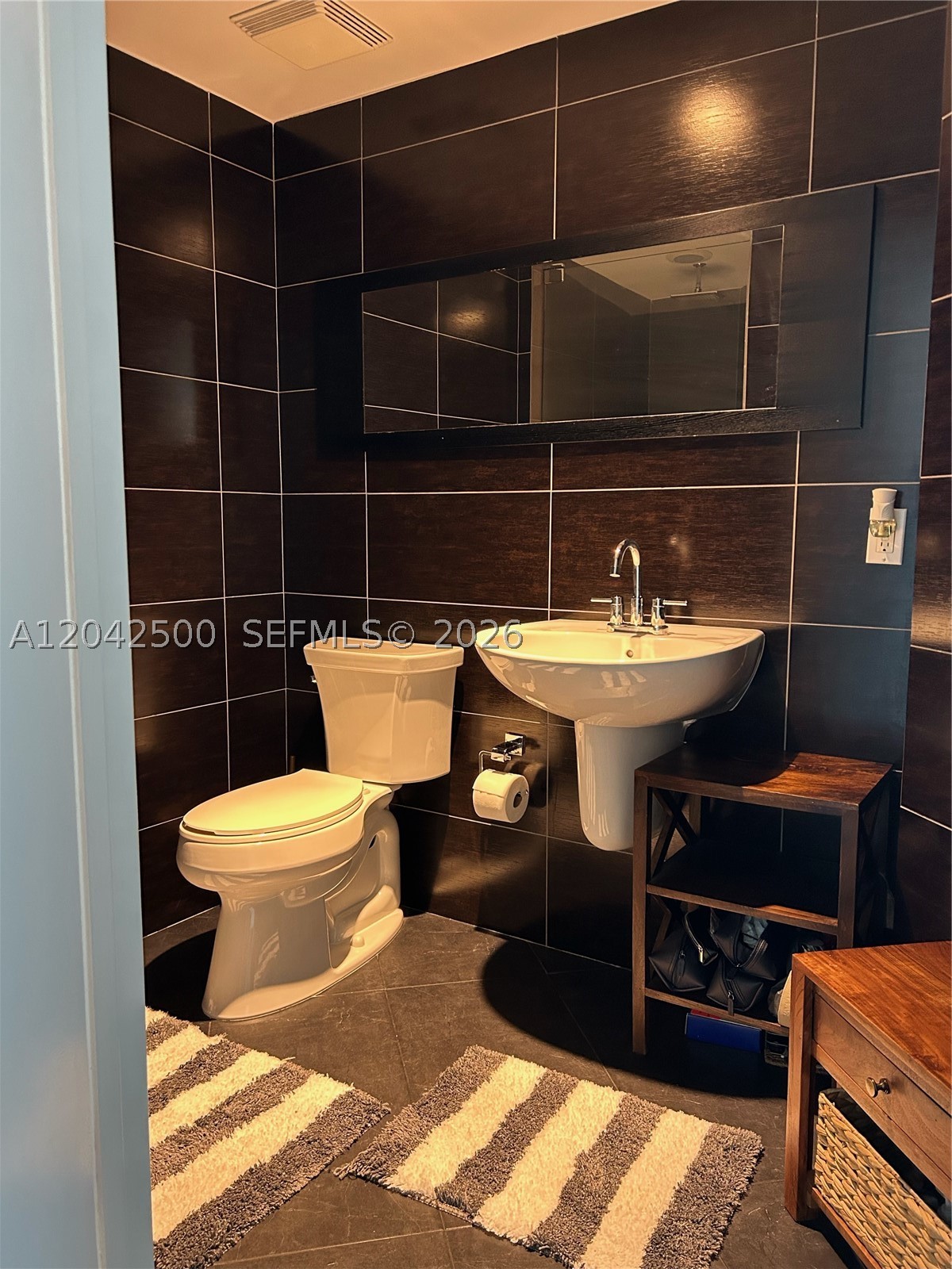 690 SW 1st Ct #3101, Miami FL 33130