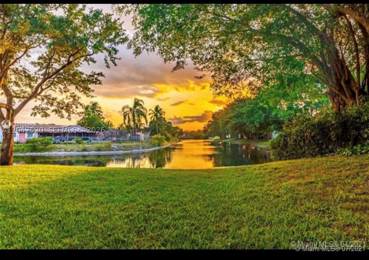 3833 Cocoplum Cir #3593, Coconut Creek FL 33063