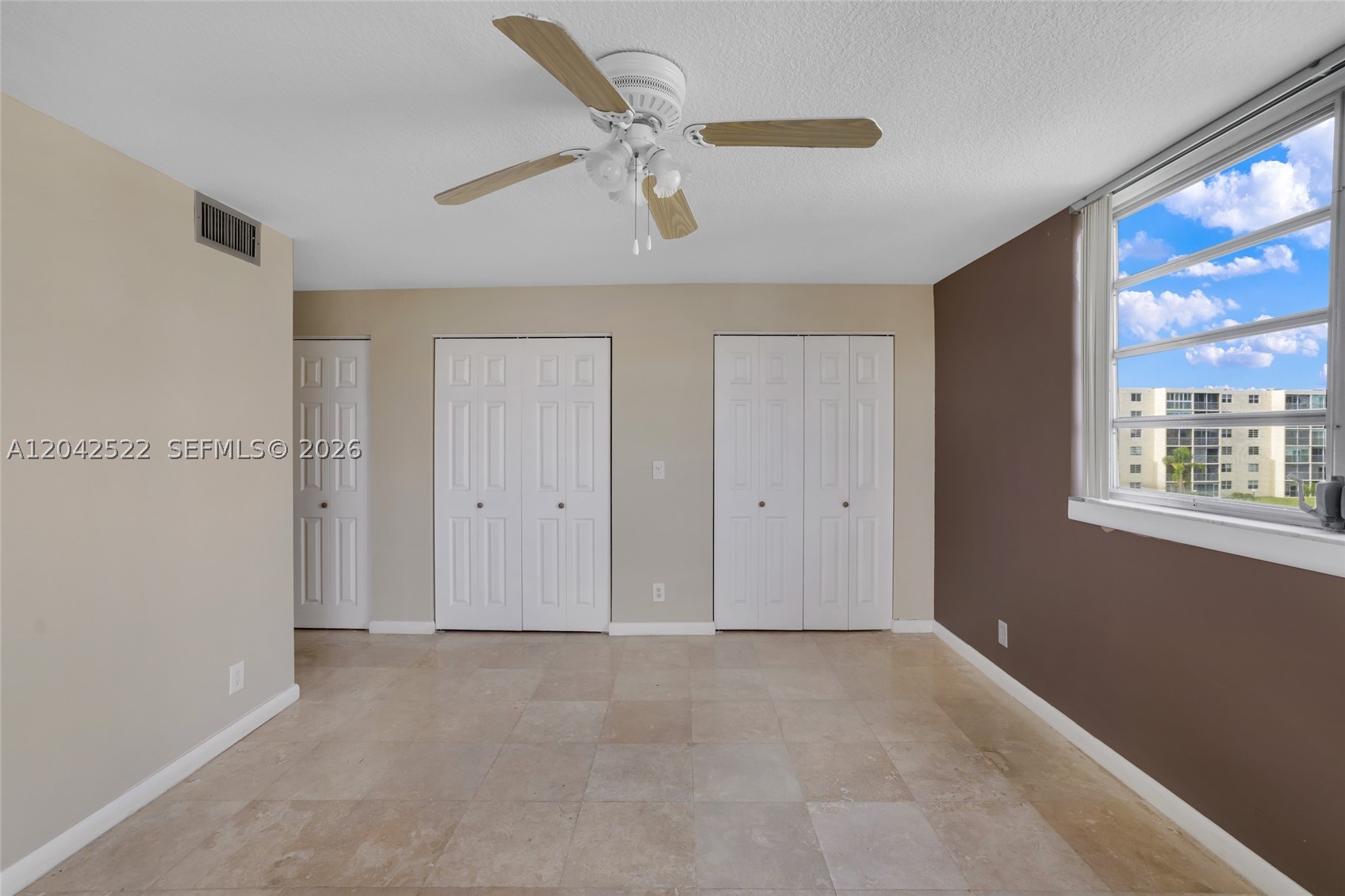 321 SE 3rd St #408, Dania Beach FL 33004
