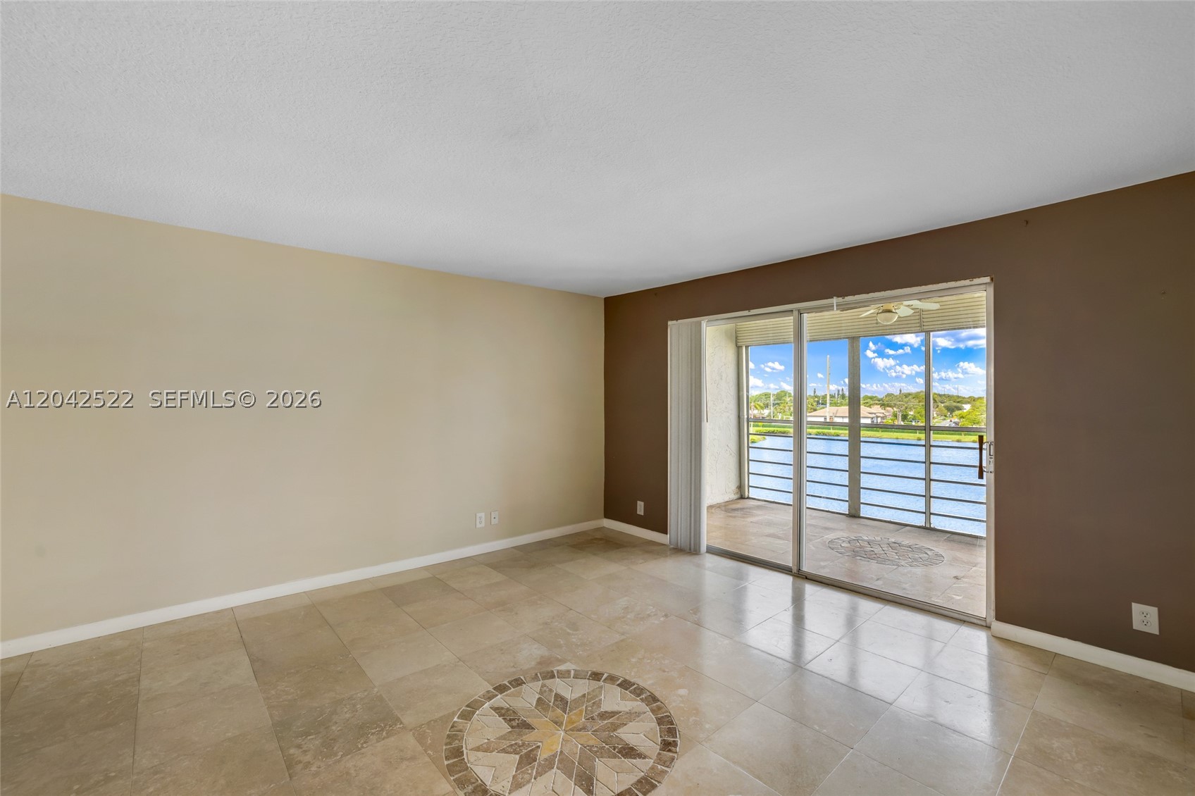 321 SE 3rd St #408, Dania Beach FL 33004