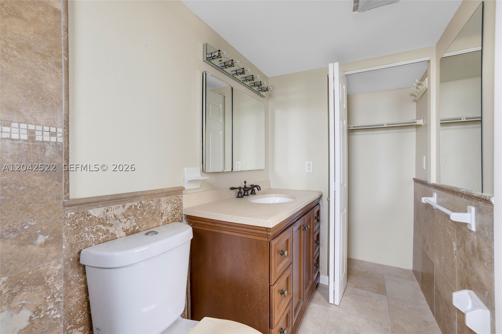 321 SE 3rd St #408, Dania Beach FL 33004