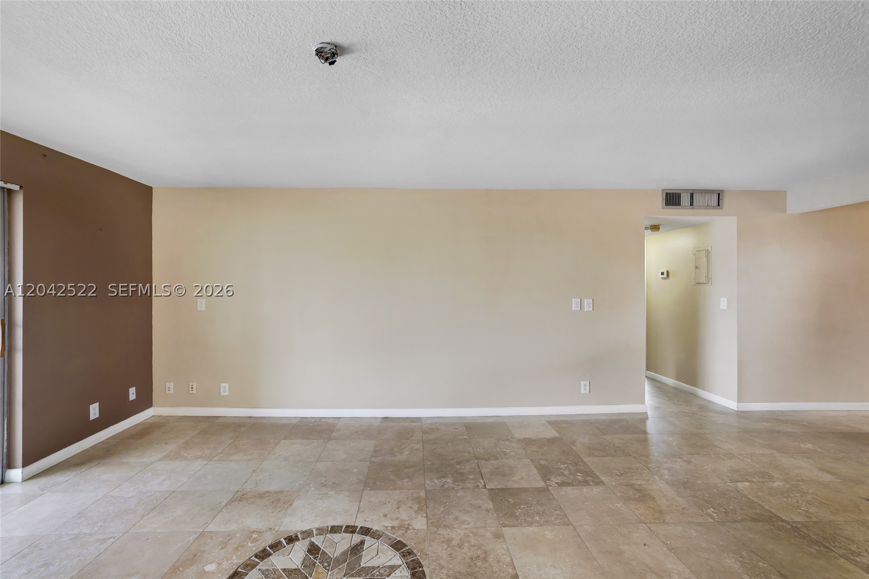 321 SE 3rd St #408, Dania Beach FL 33004