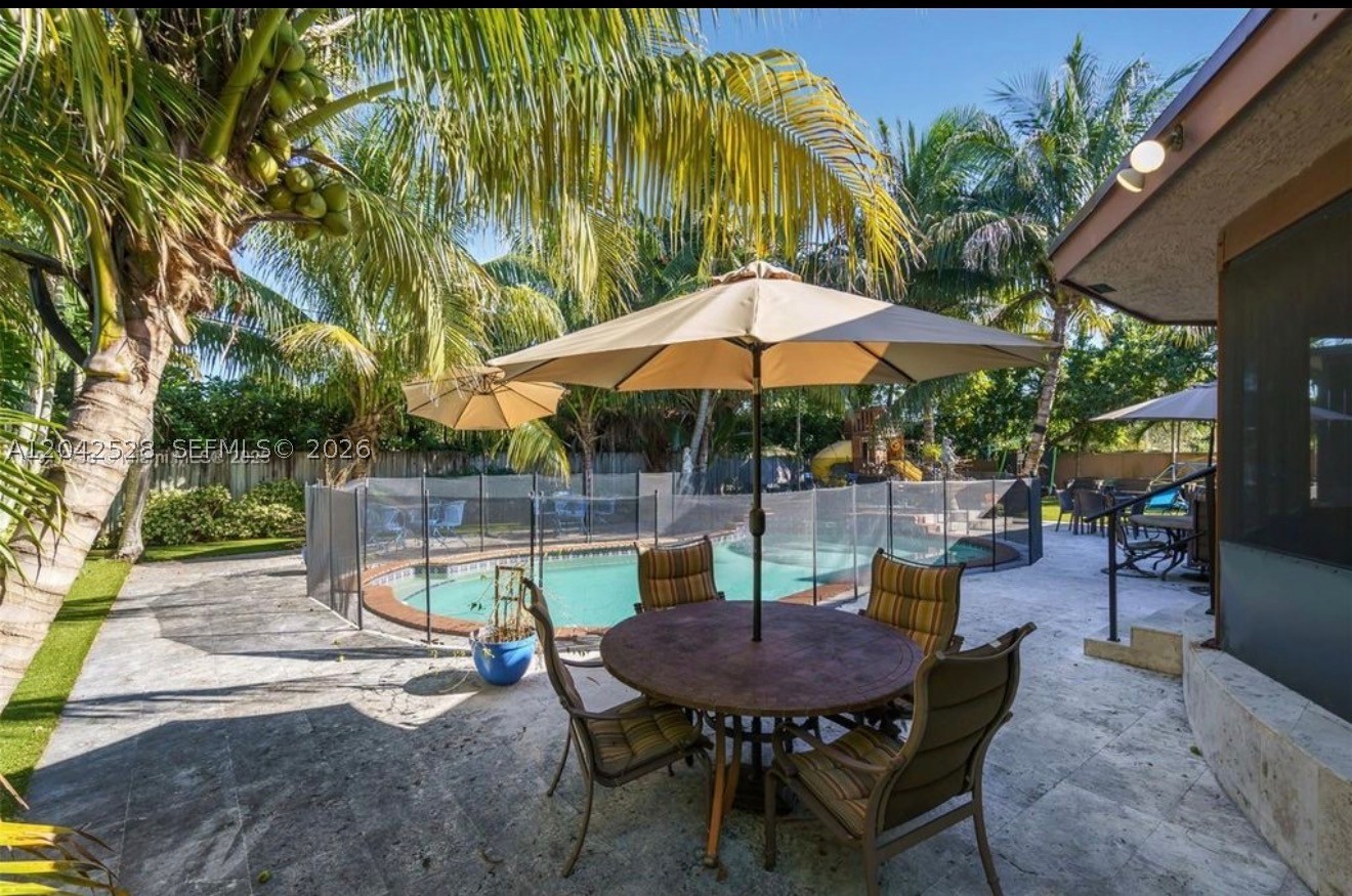 3135 SW 80th Ave, Miami FL 33155