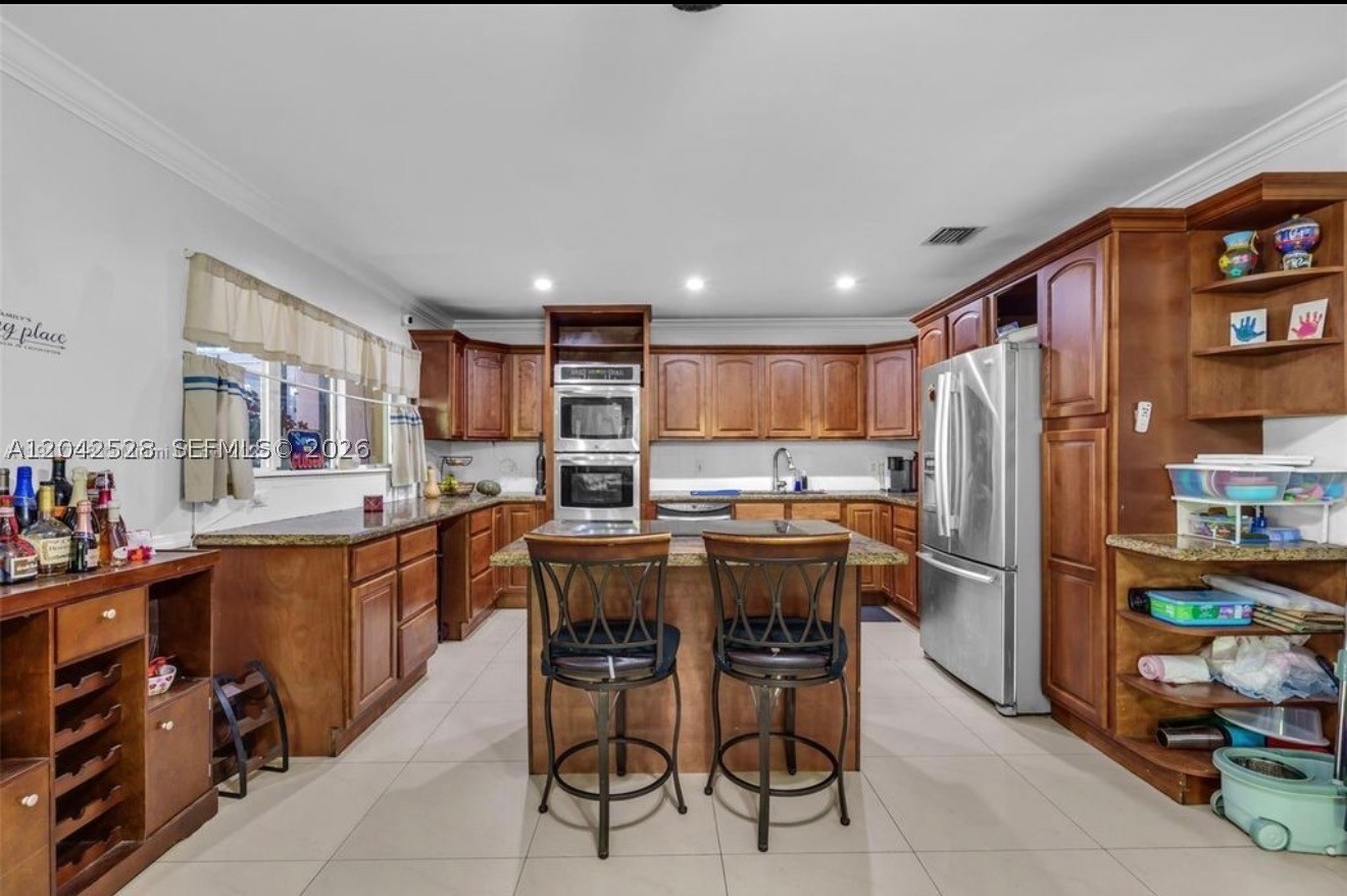 3135 SW 80th Ave, Miami FL 33155