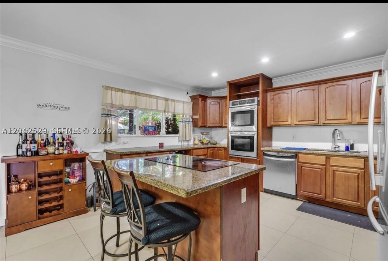 3135 SW 80th Ave, Miami FL 33155